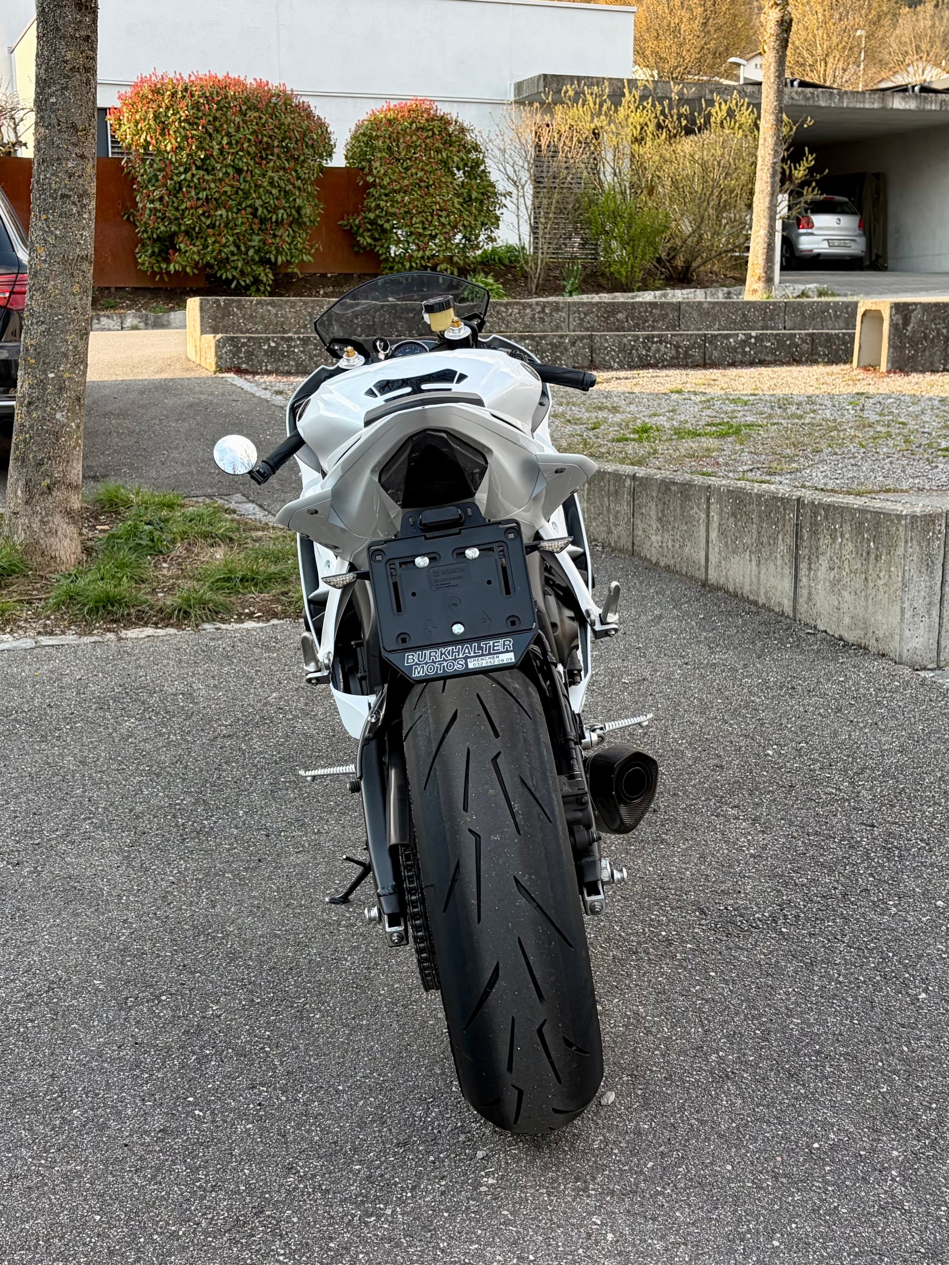 YAMAHA YZF-R6-image-2