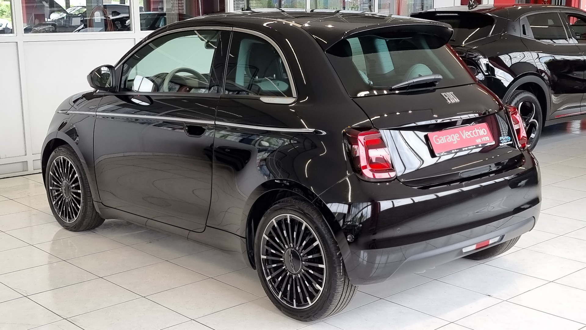 FIAT 500La Prima 42 KWh 118 PS-showroom-element-3