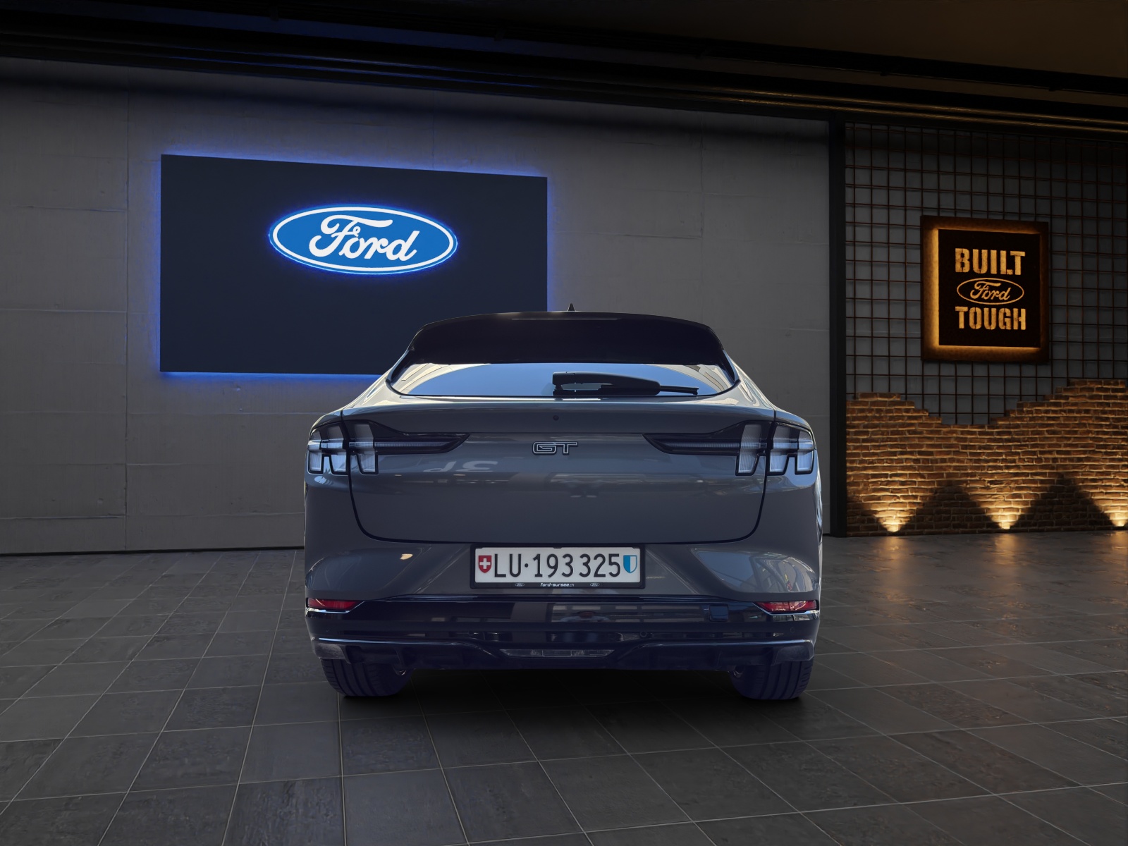 FORD Mustang Mach-E Extended Range 99 kWh 601 PS GT 4x4 AUTOMAT-image-16