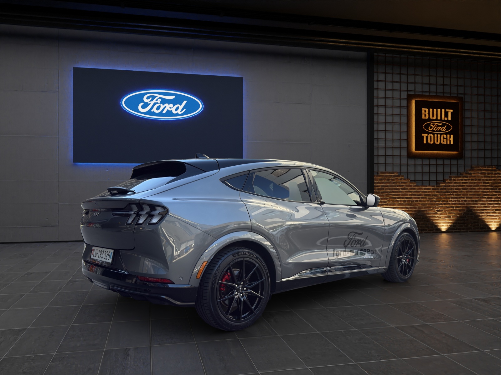 FORD Mustang Mach-E Extended Range 99 kWh 601 PS GT 4x4 AUTOMAT-showroom-element-3