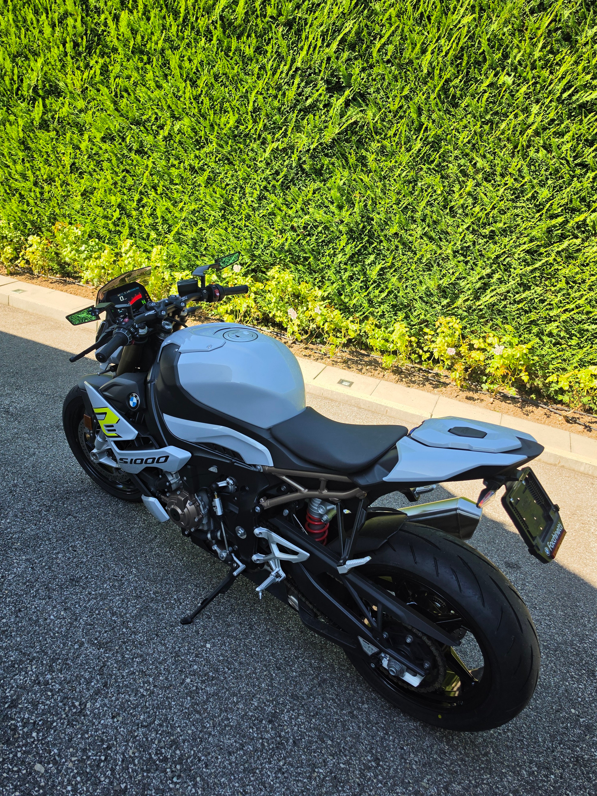 BMW S 1000 R-image-1