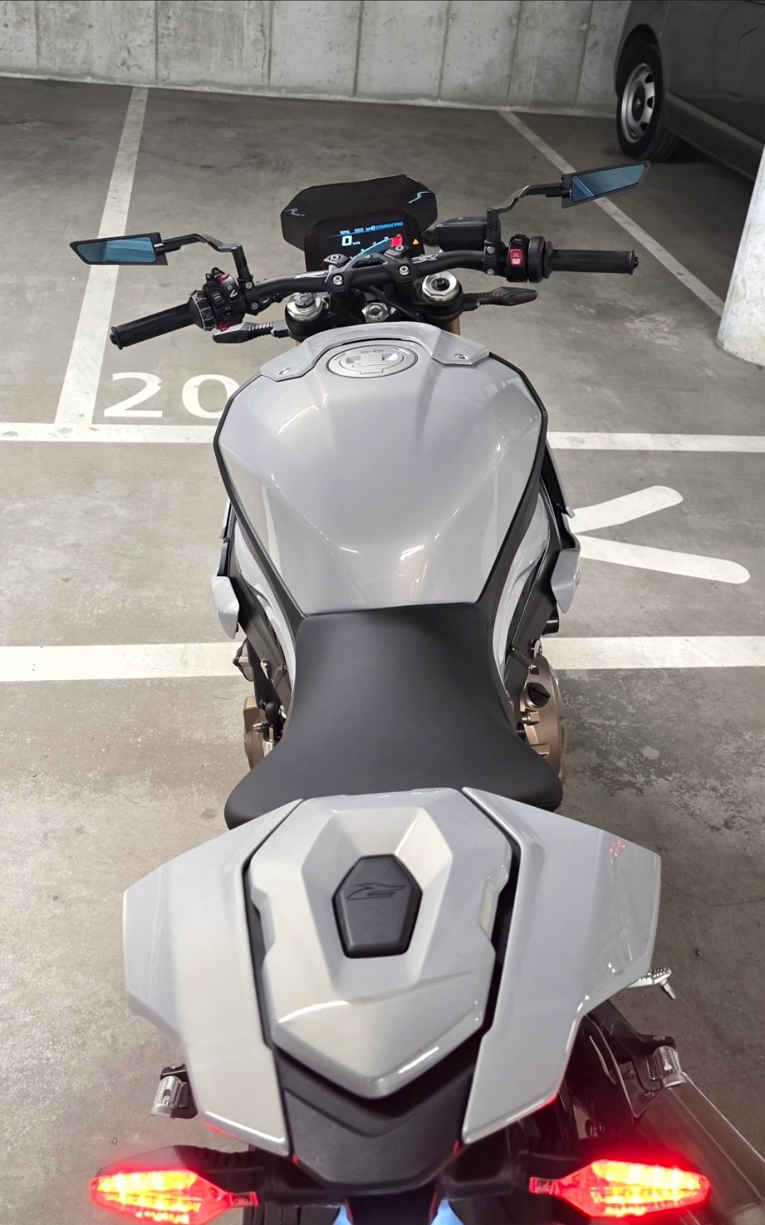 BMW S 1000 R-image-3