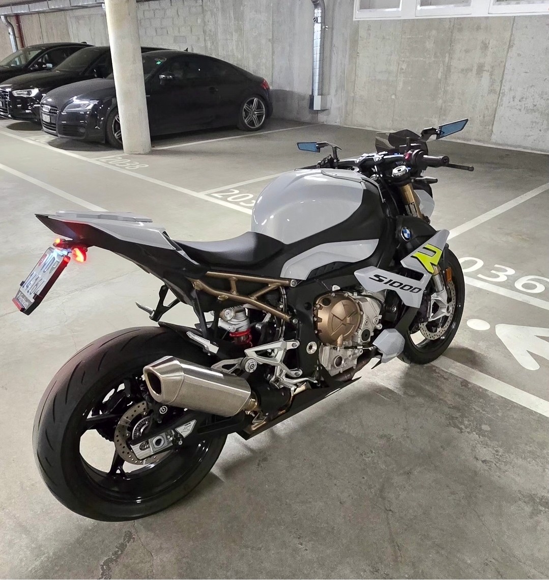 BMW S 1000 R-image-0