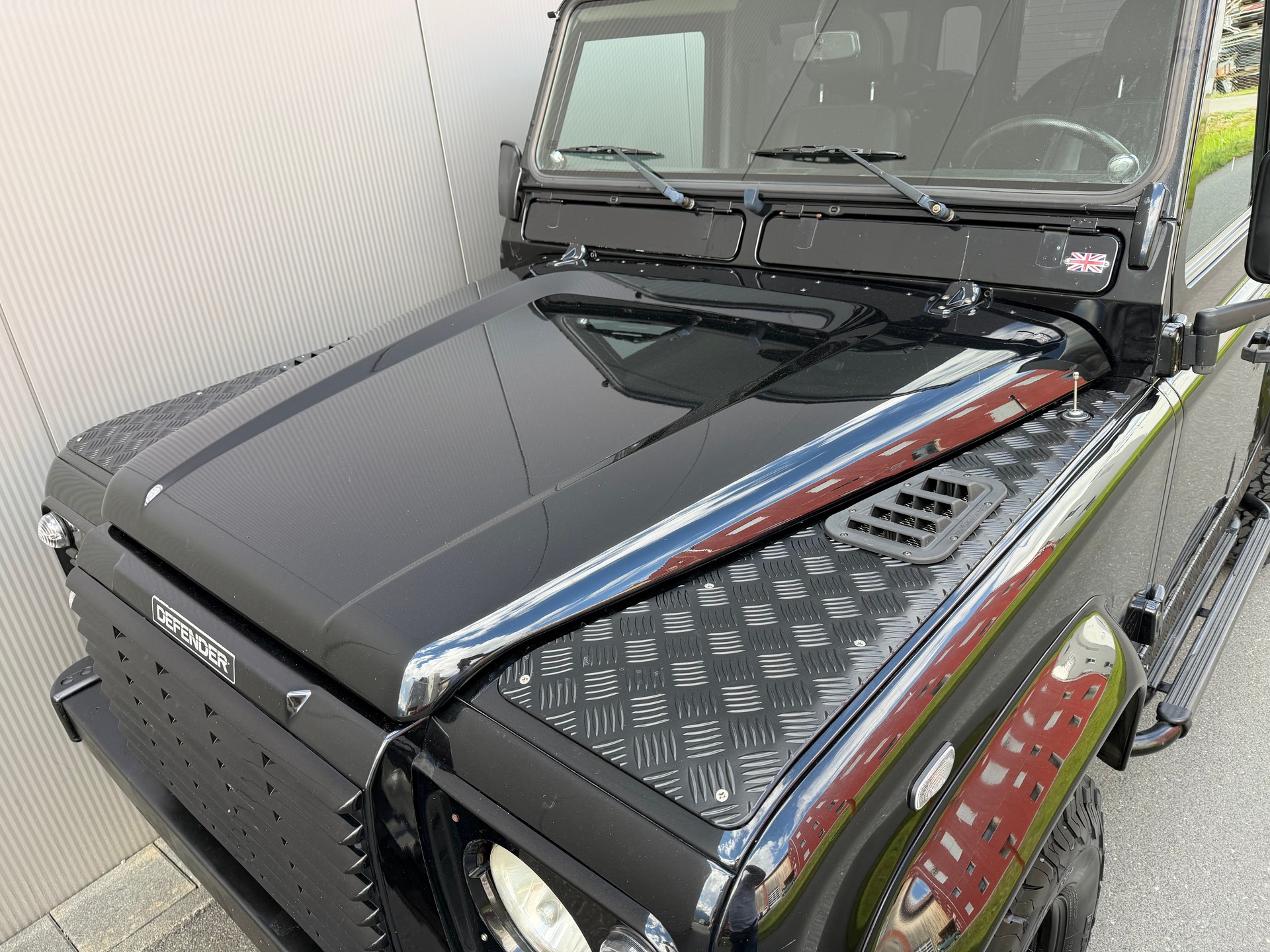 LAND ROVER Defender 90 TD5 BLACK EDITION-image-20