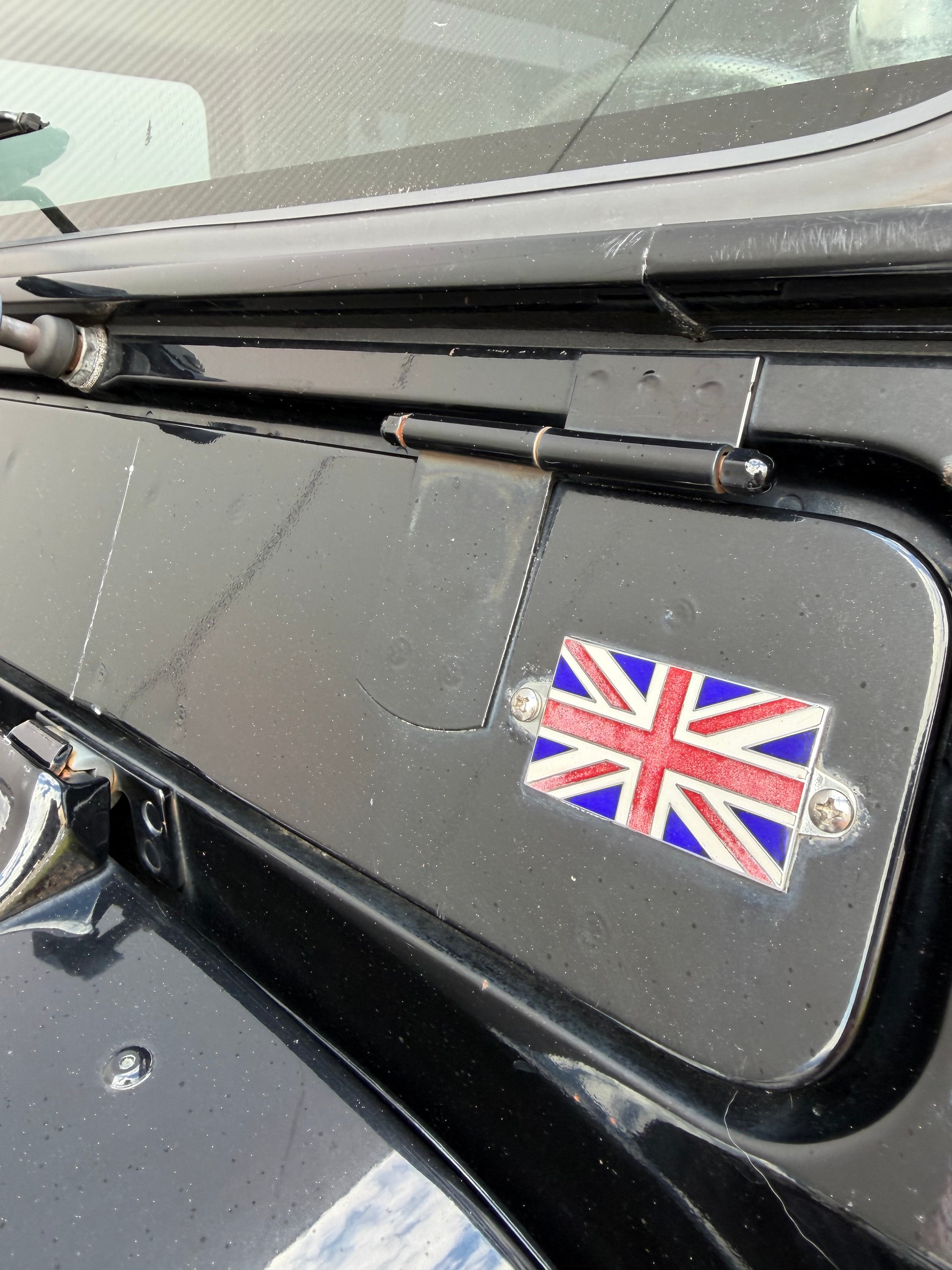 LAND ROVER Defender 90 TD5 BLACK EDITION-image-22