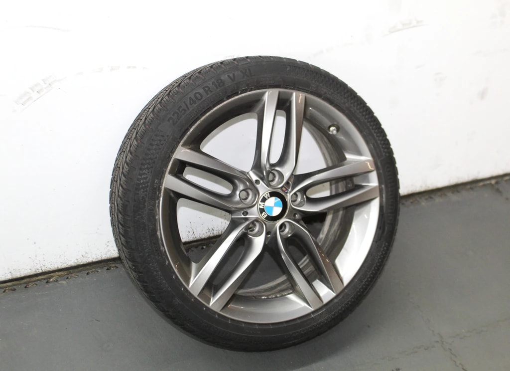 BMW M140i xDrive Swiss Performance Edition Steptronic/ CH-Fahrzeug-image-28