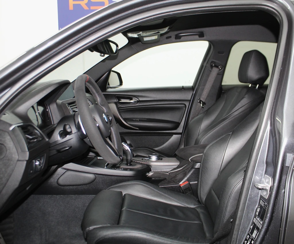 BMW M140i xDrive Swiss Performance Edition Steptronic/ CH-Fahrzeug-image-9