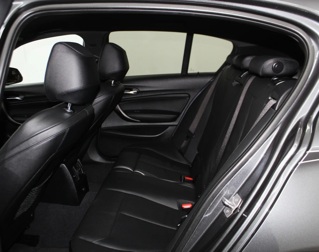 BMW M140i xDrive Swiss Performance Edition Steptronic/ CH-Fahrzeug-image-11