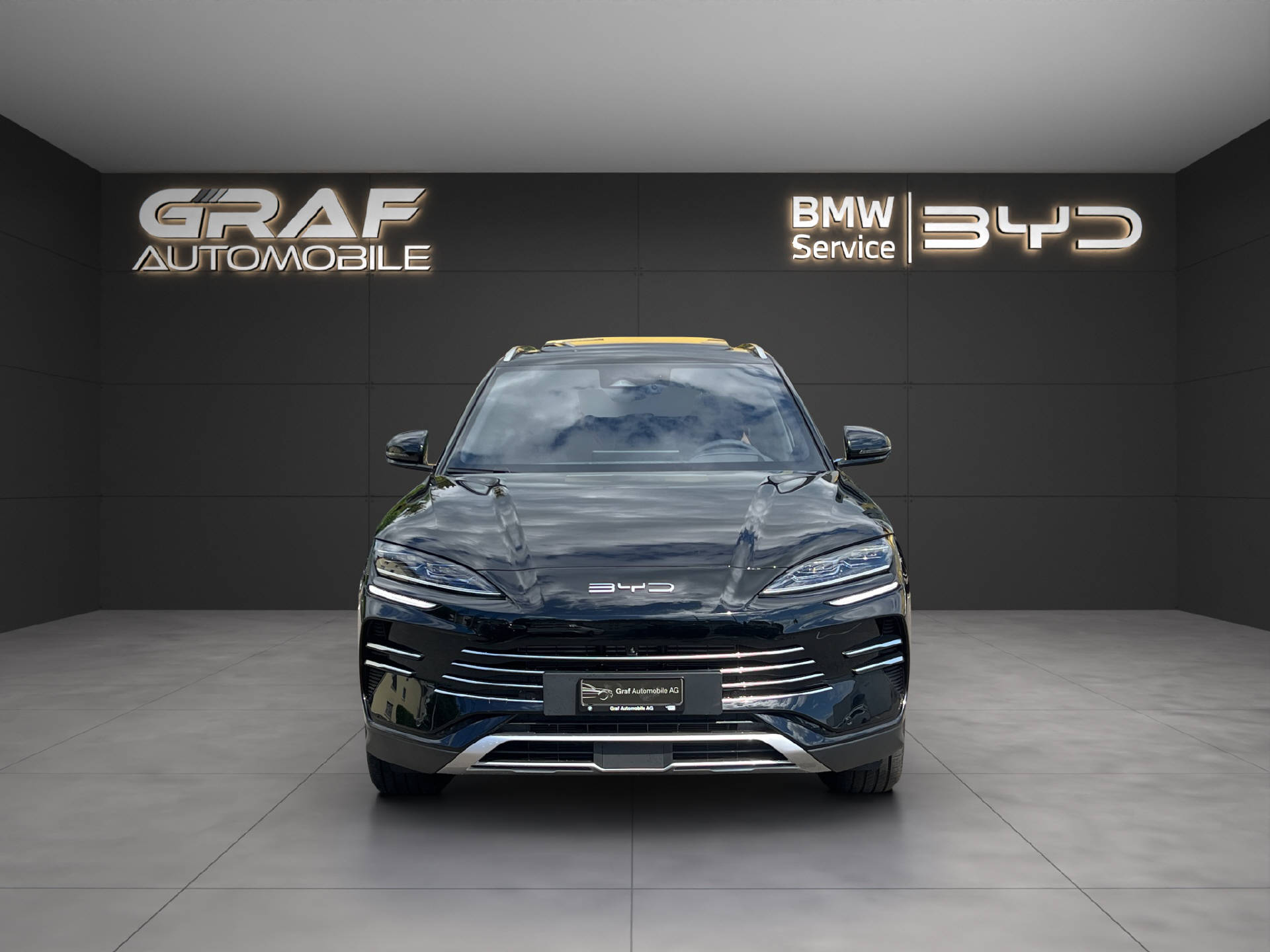 BYD Seal U DM-i Design-showroom-element-1