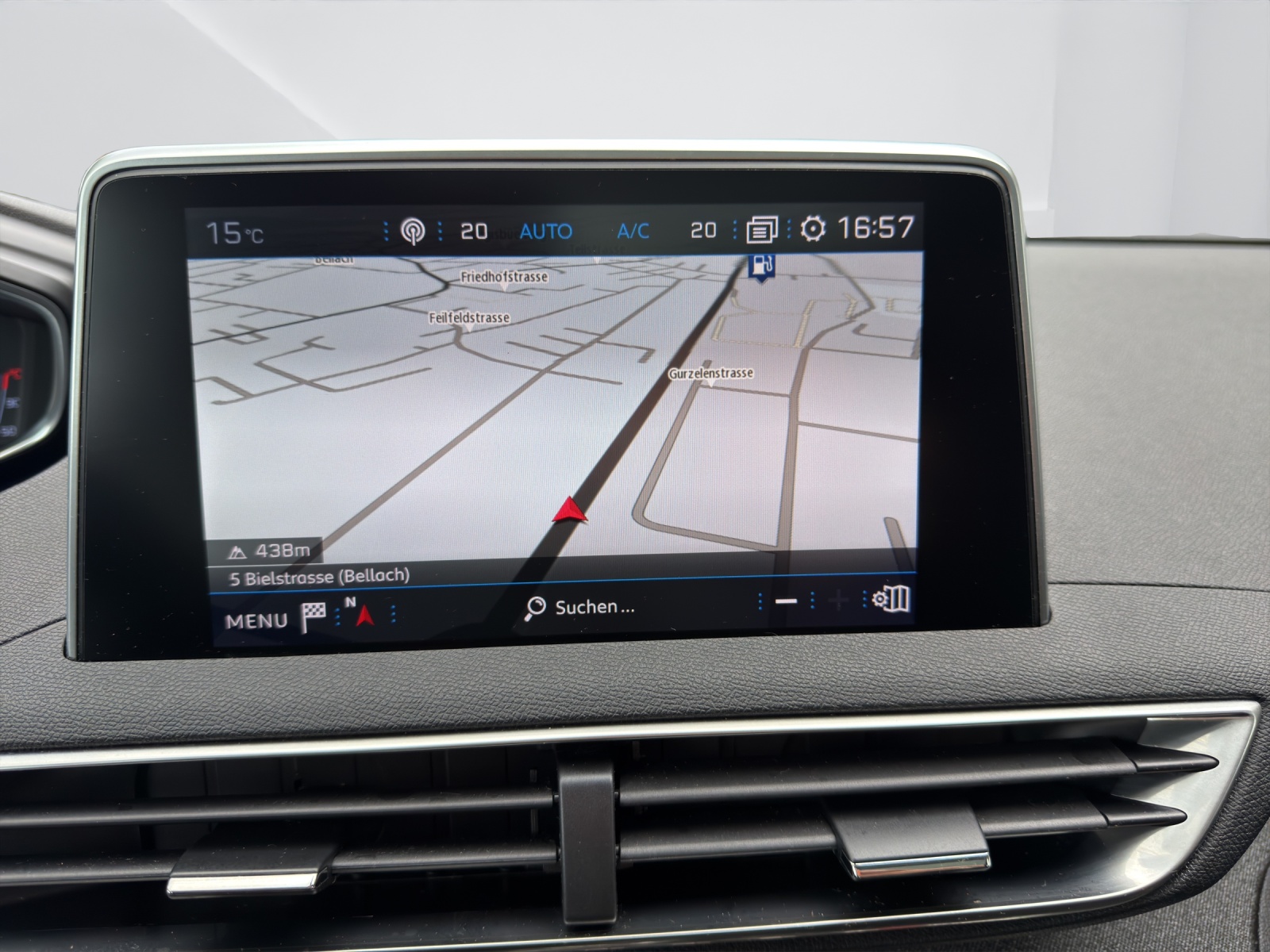PEUGEOT 3008 1.2 PureTech Crossway EAT-image-16