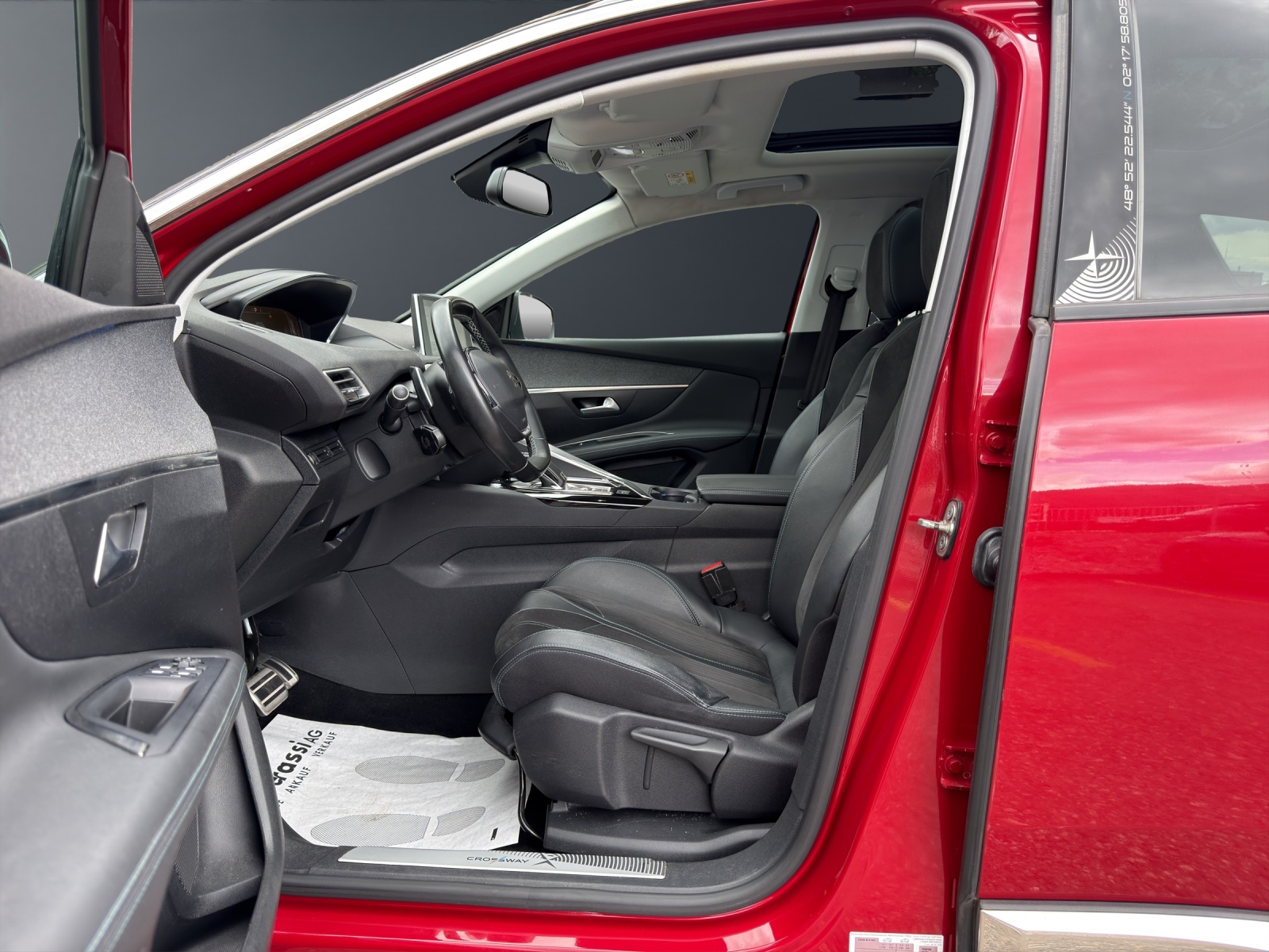 PEUGEOT 3008 1.2 PureTech Crossway EAT-image-23