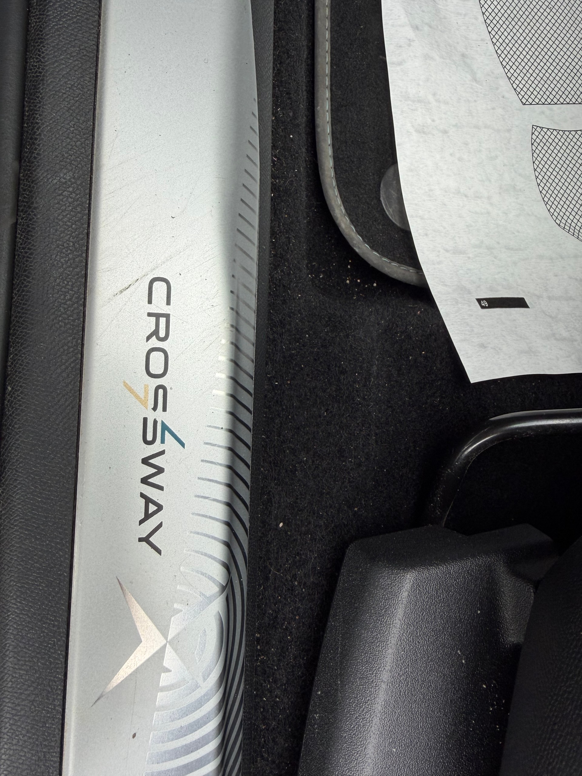 PEUGEOT 3008 1.2 PureTech Crossway EAT-image-19