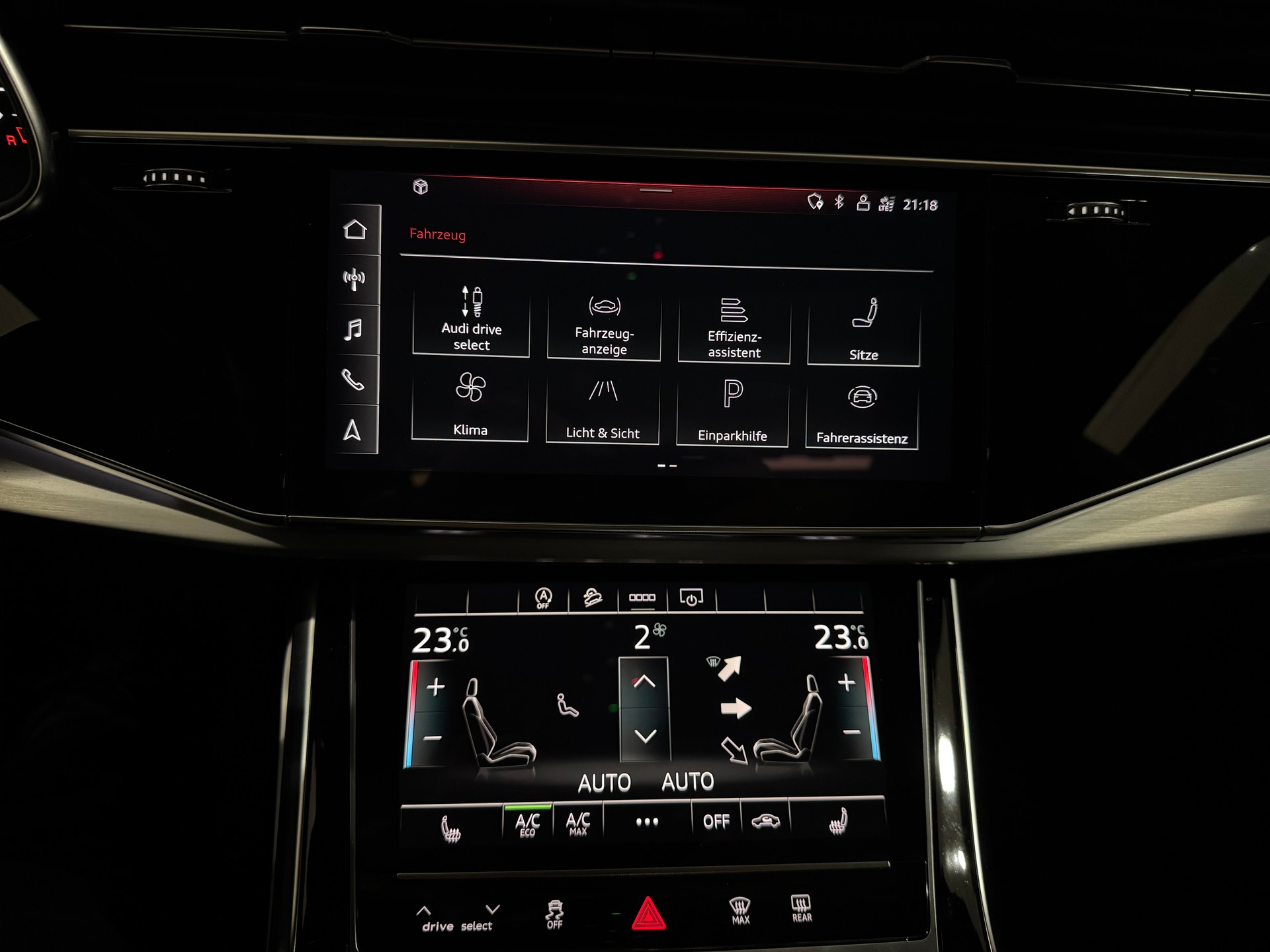 AUDI Q8 50 TDI Black Edition quattro tiptronic | 1.Hand |-image-27