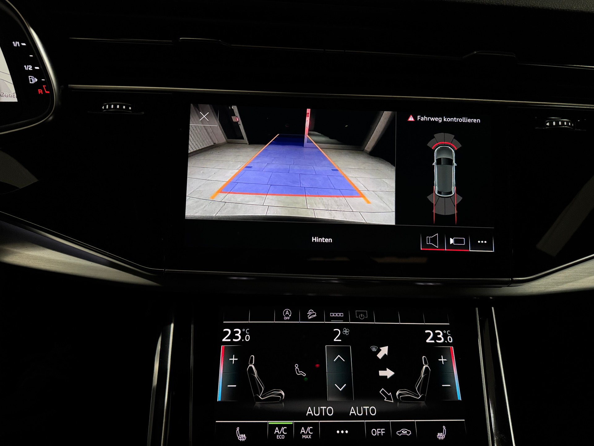 AUDI Q8 50 TDI Black Edition quattro tiptronic | 1.Hand |-image-20