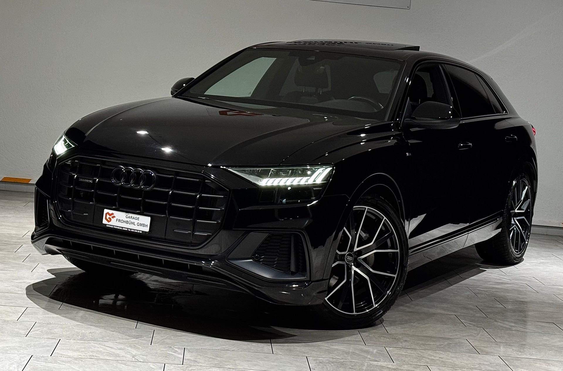 AUDI Q8 50 TDI Black Edition quattro tiptronic | 1.Hand |-showroom-element-3