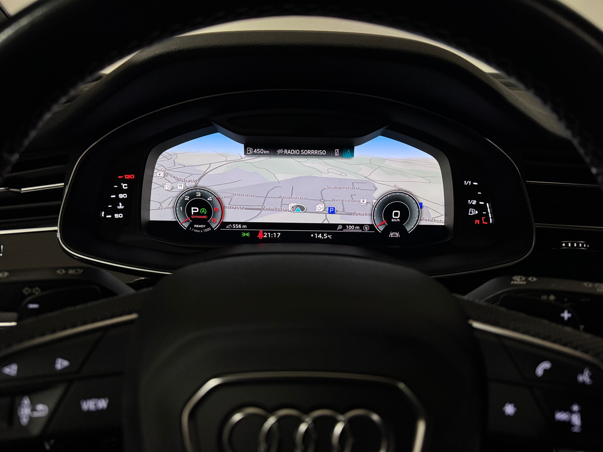 AUDI Q8 50 TDI Black Edition quattro tiptronic | 1.Hand |-image-21
