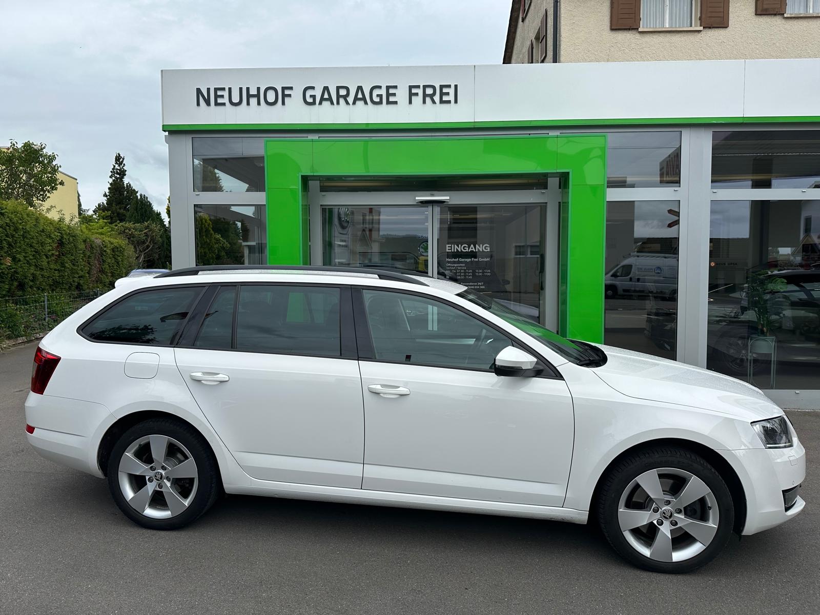 SKODA Octavia 2.0 TDI Style 4x4 DSG-showroom-element-2