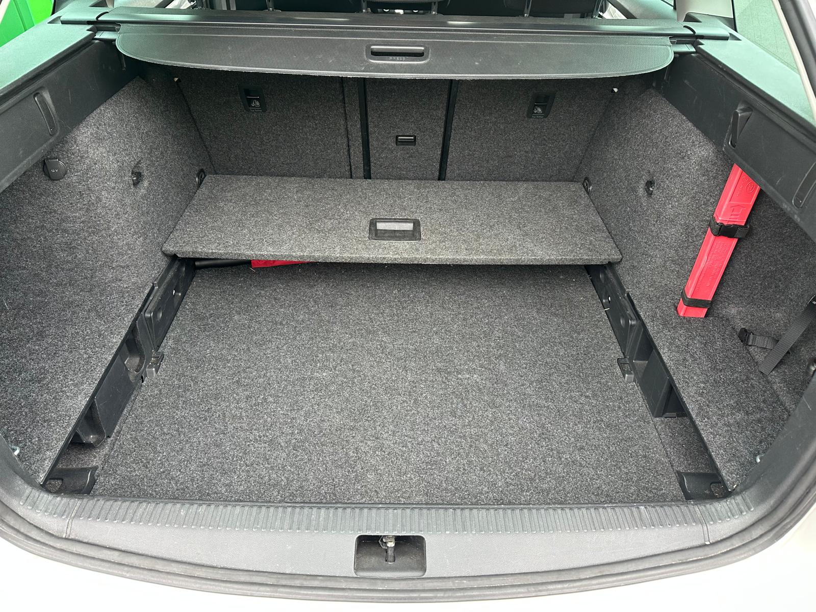 SKODA Octavia 2.0 TDI Style 4x4 DSG-image-7