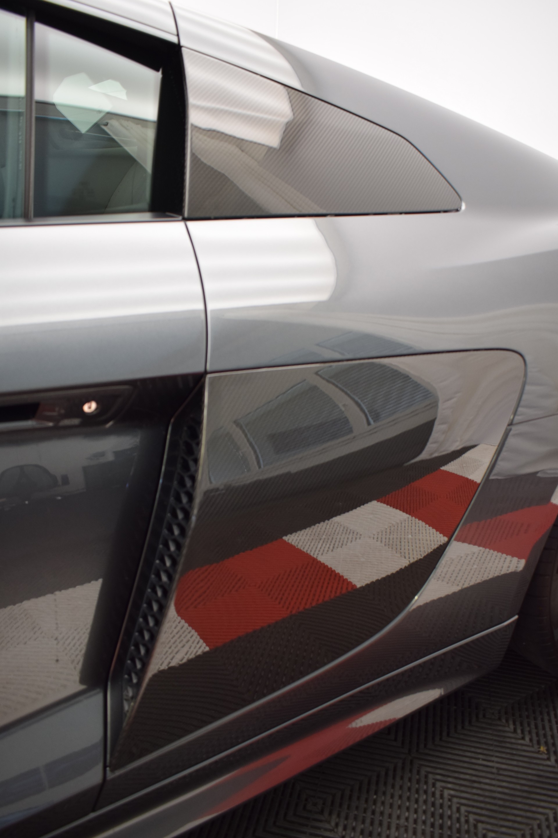 AUDI R8 Coupé 5.2 plus S-Tronic "ohne OPF"-image-9