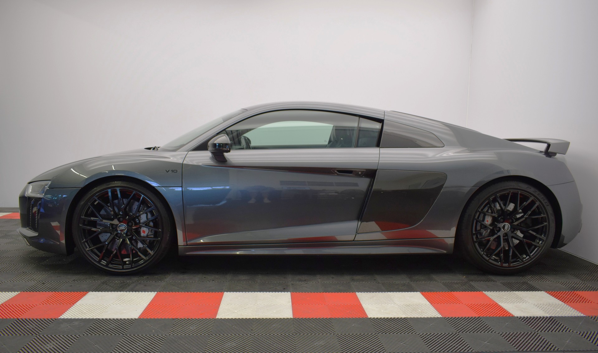 AUDI R8 Coupé 5.2 plus S-Tronic "ohne OPF"-image-8