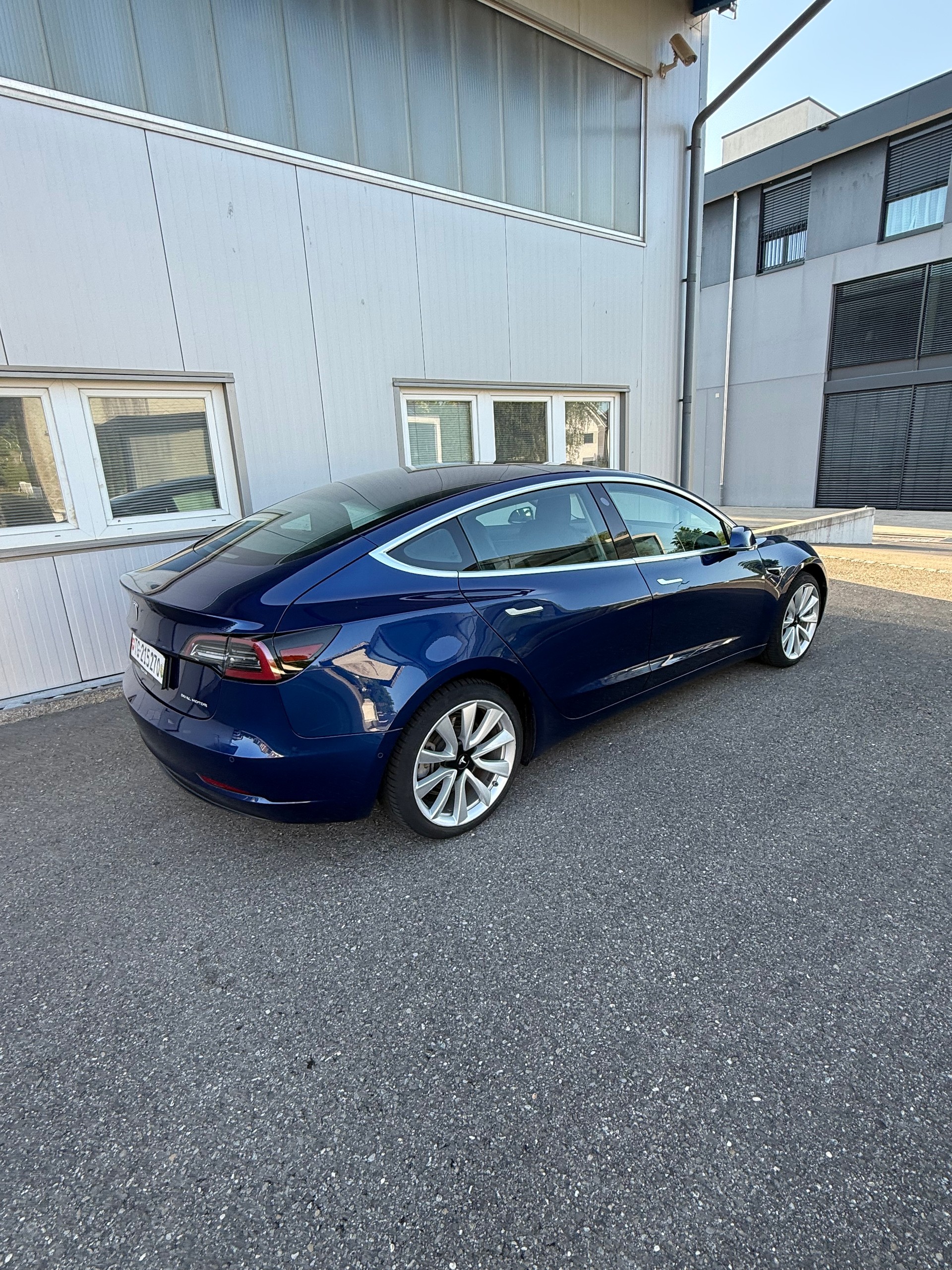 TESLA Long Range D-image-9