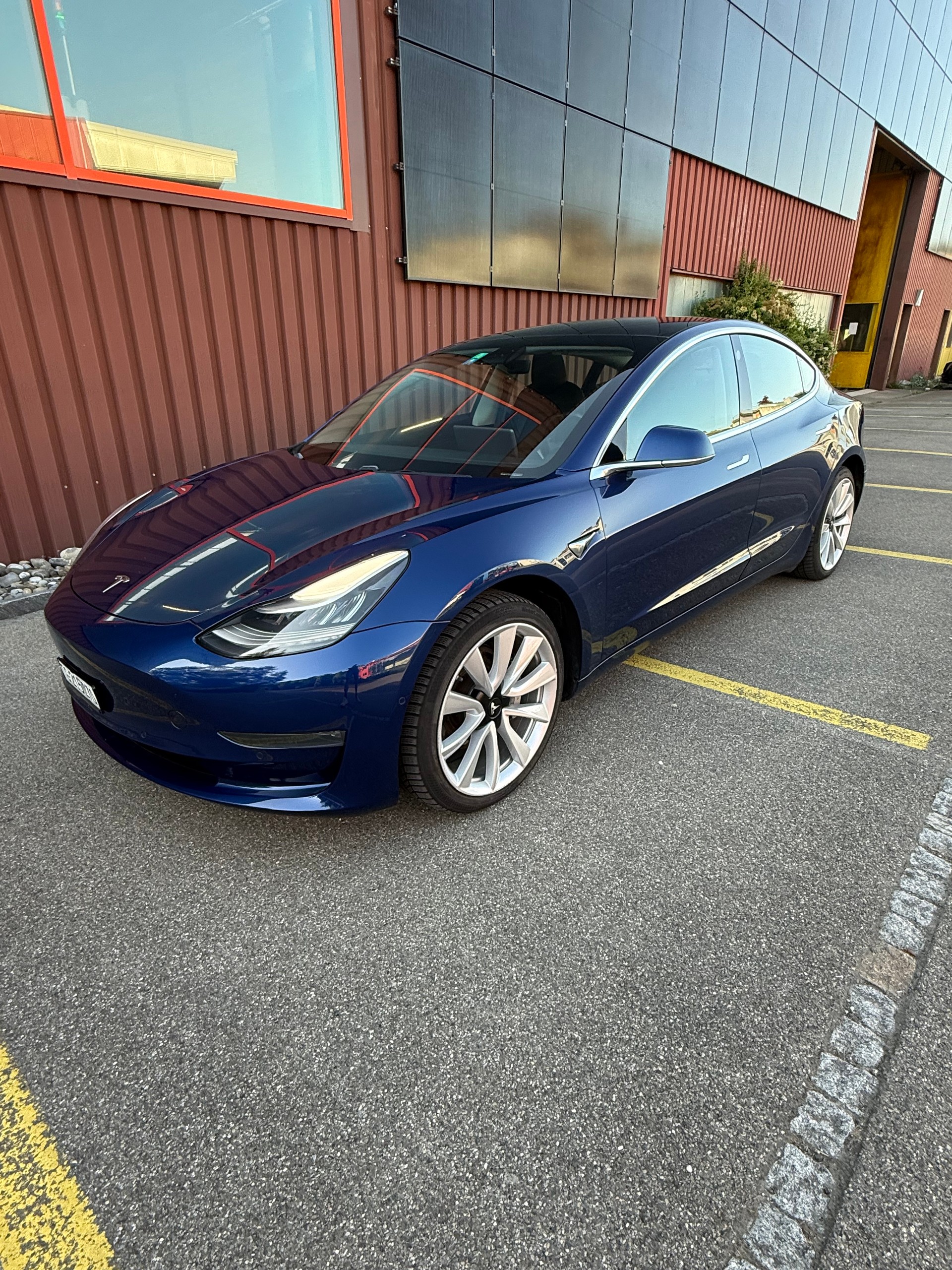 TESLA Long Range D-image-11