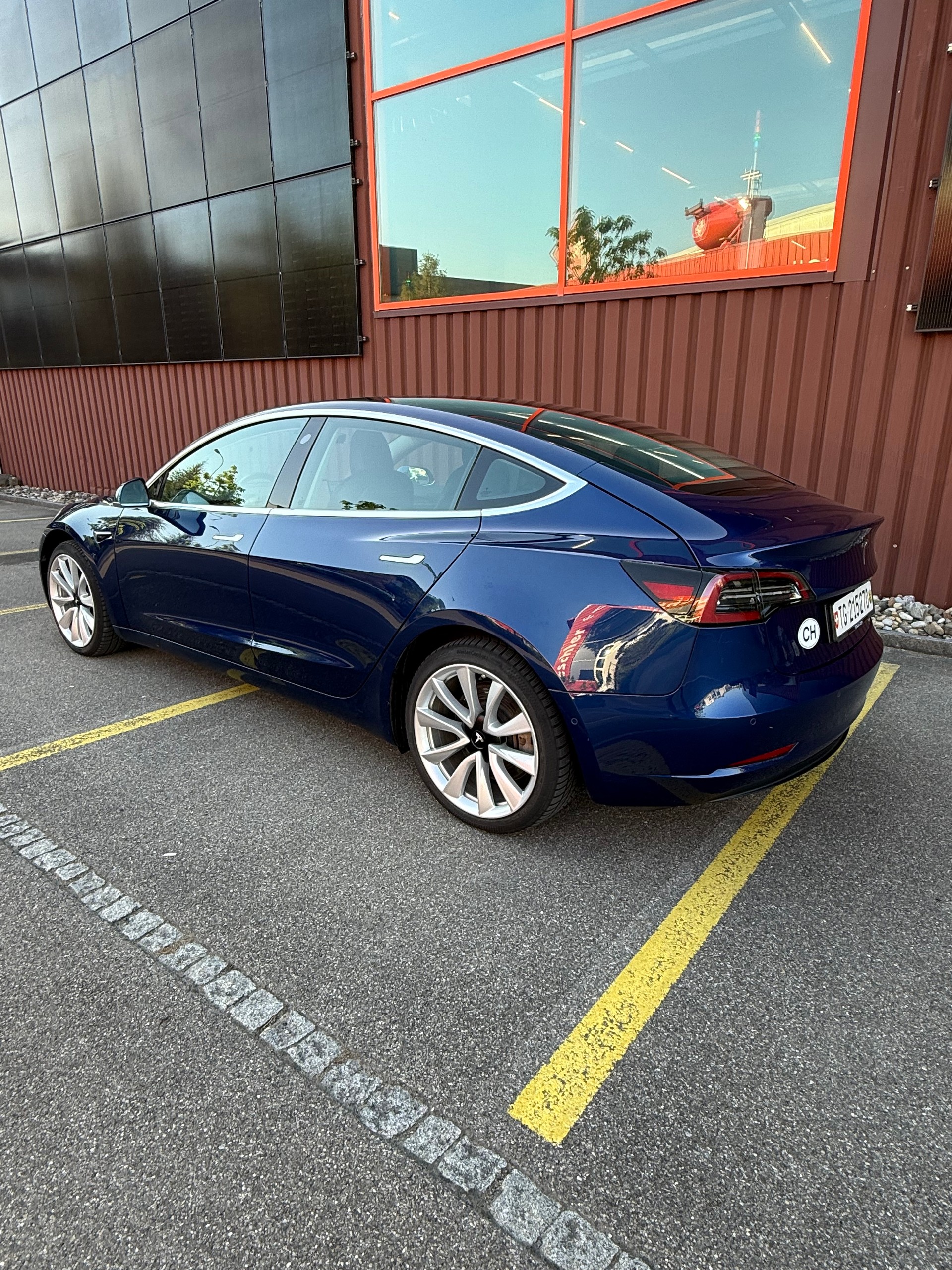 TESLA Long Range D-image-15
