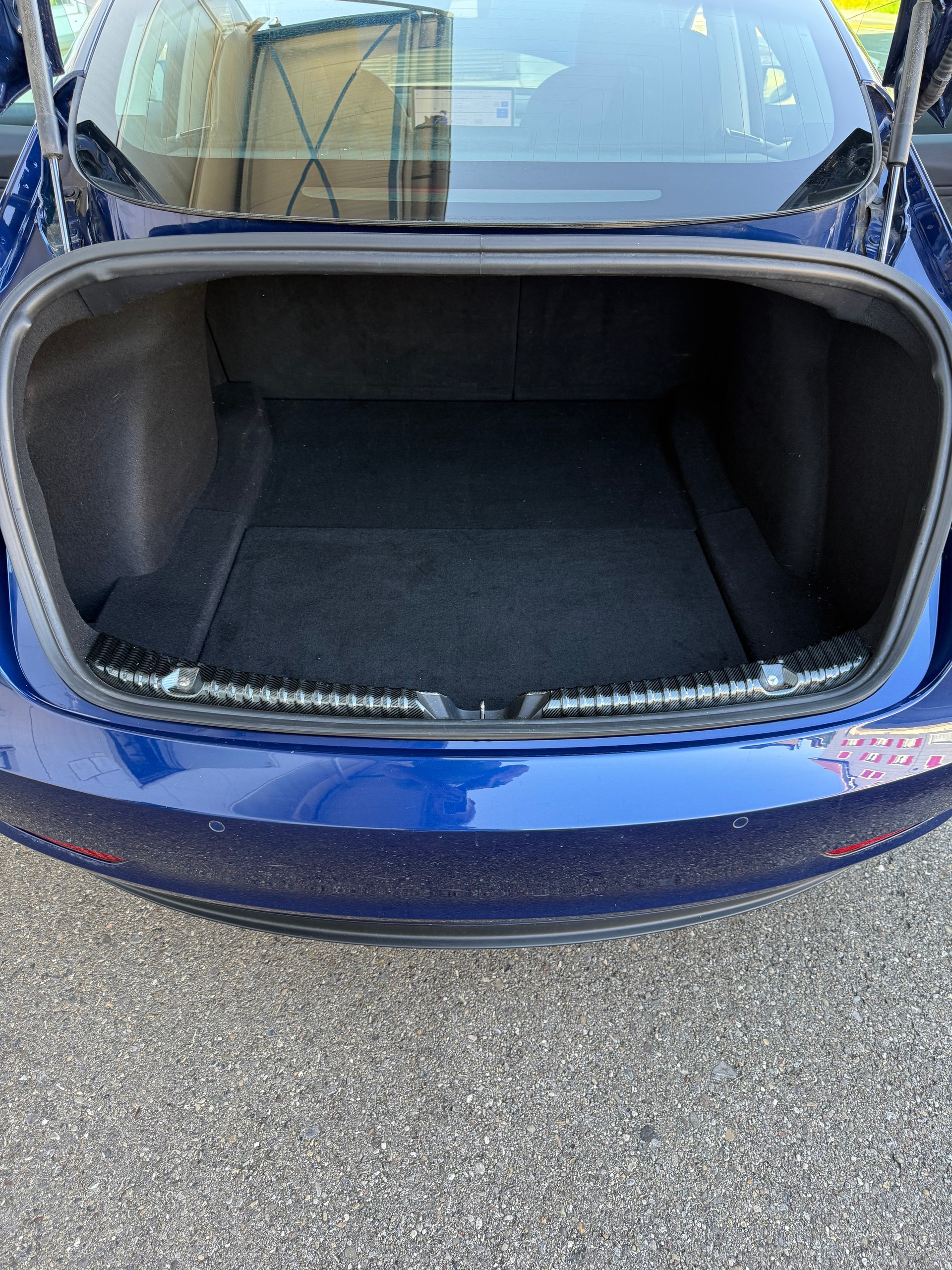 TESLA Long Range D-image-6