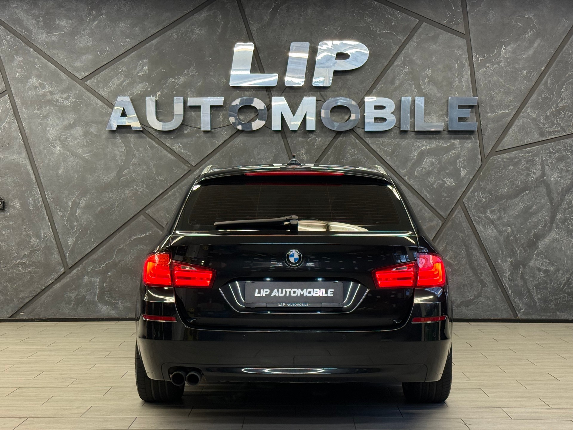 BMW 530i Touring Steptronic-image-6
