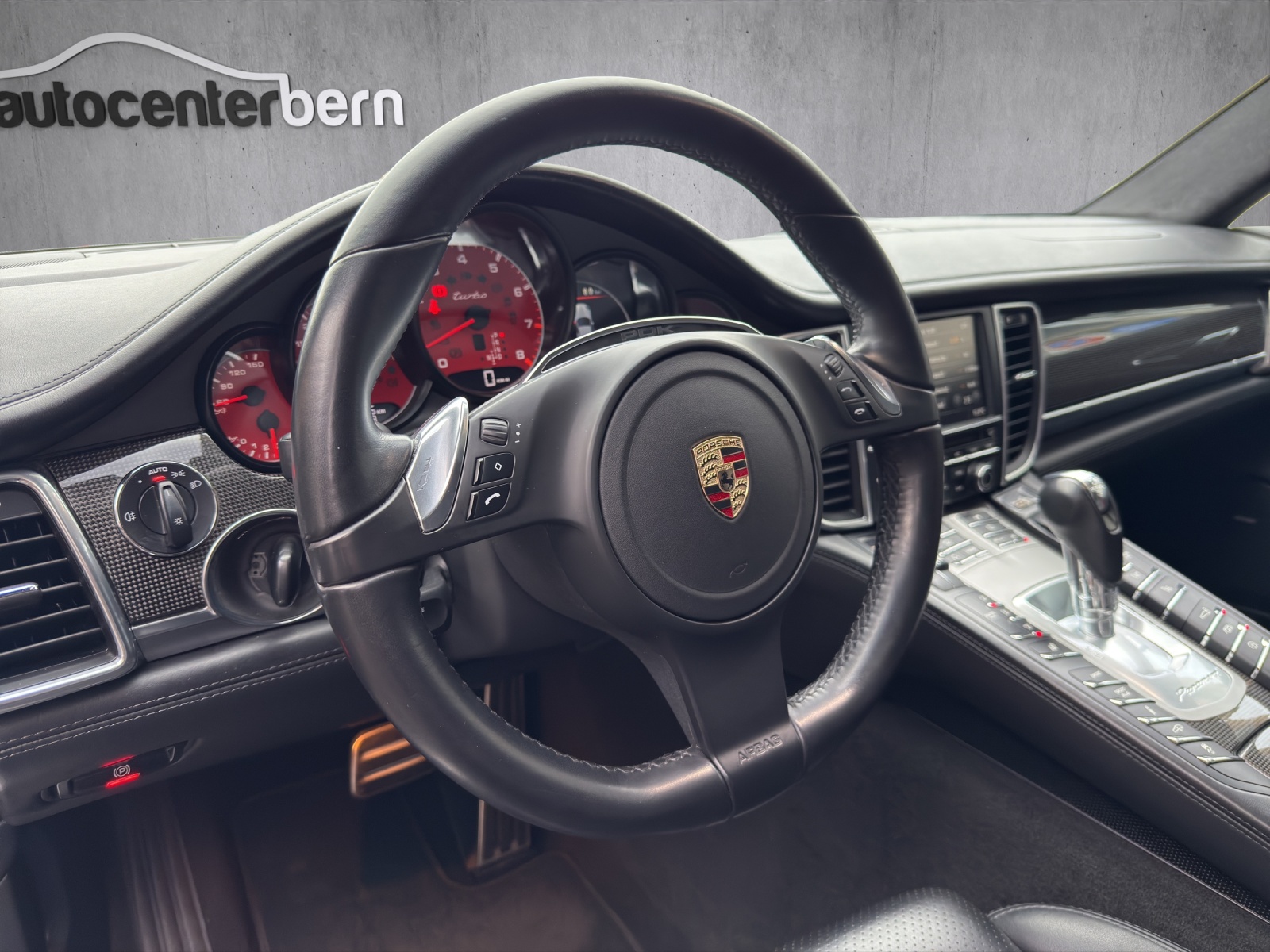 PORSCHE Panamera Turbo 4.8 PDK-image-12