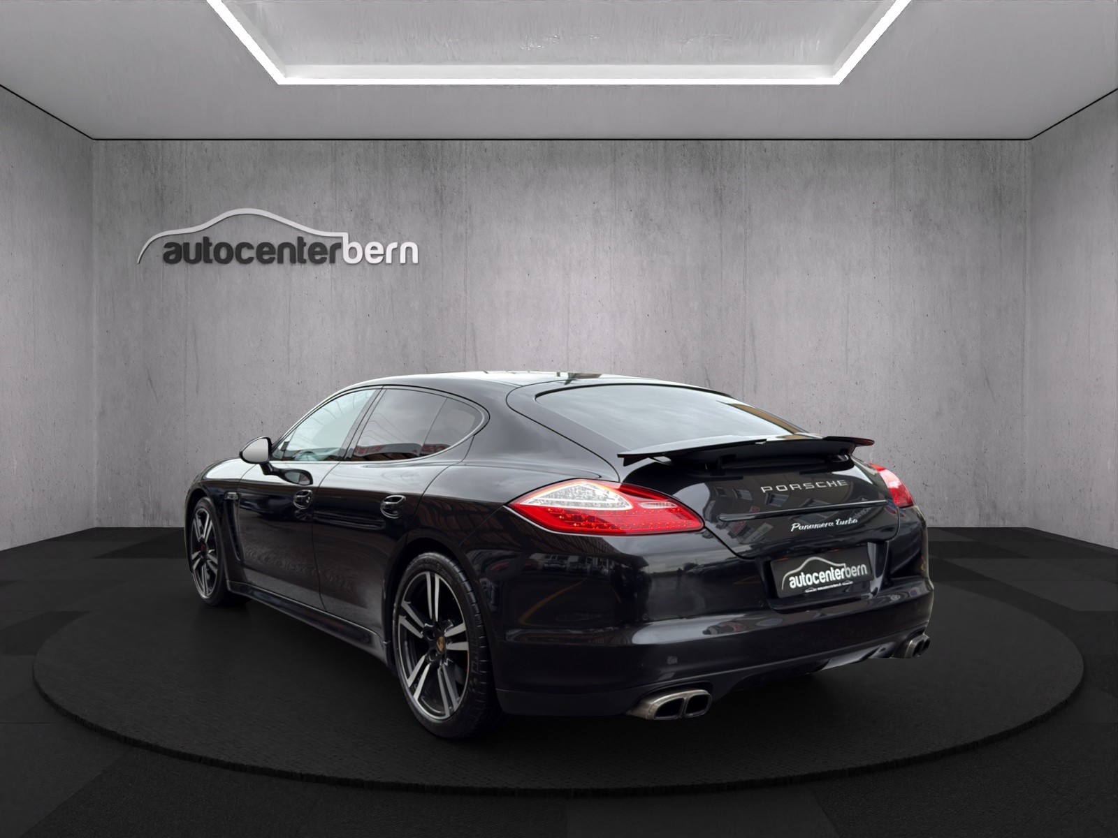 PORSCHE Panamera Turbo 4.8 PDK-image-4