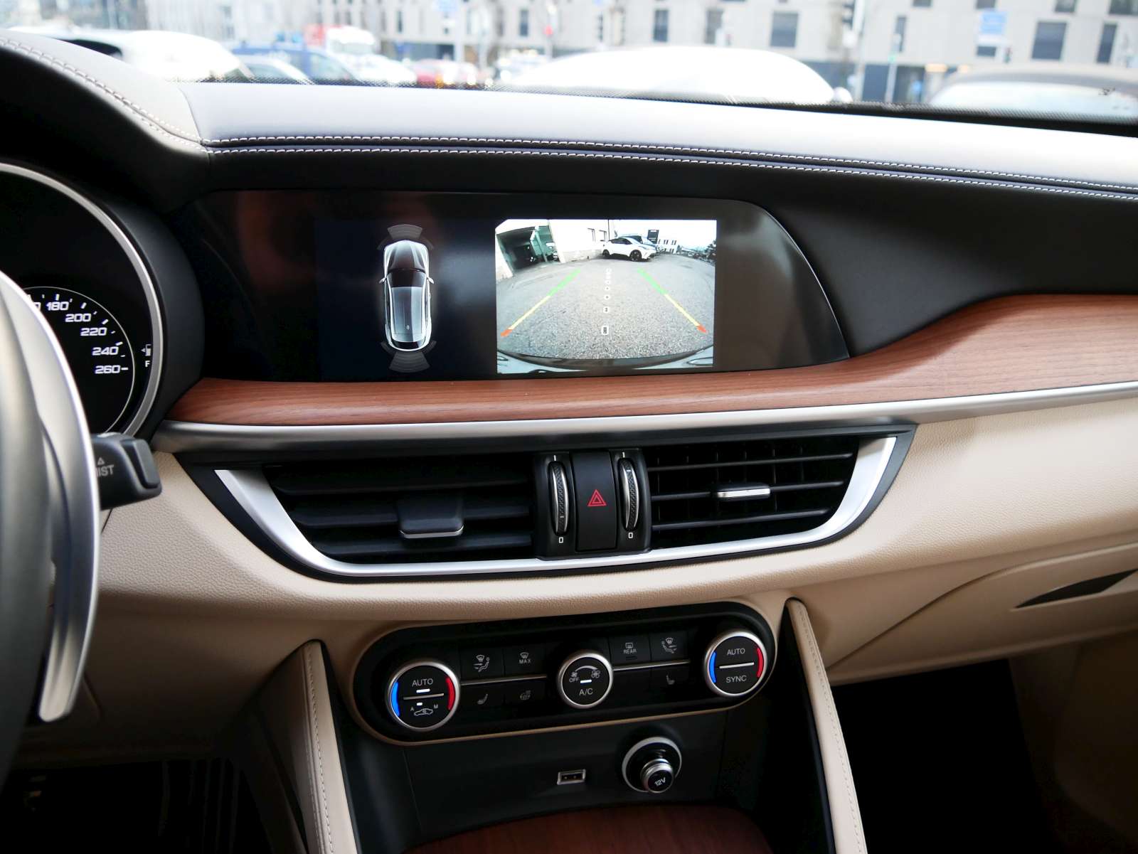ALFA ROMEO Stelvio 2.0 TI Q4 Automatic-image-11