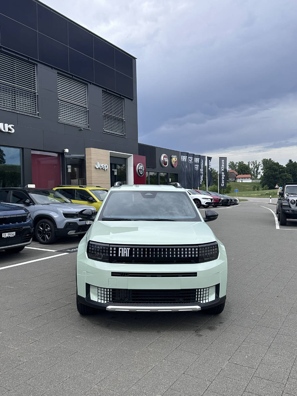 FIAT Grande Panda 1.2 Hybrid Icon-image-4