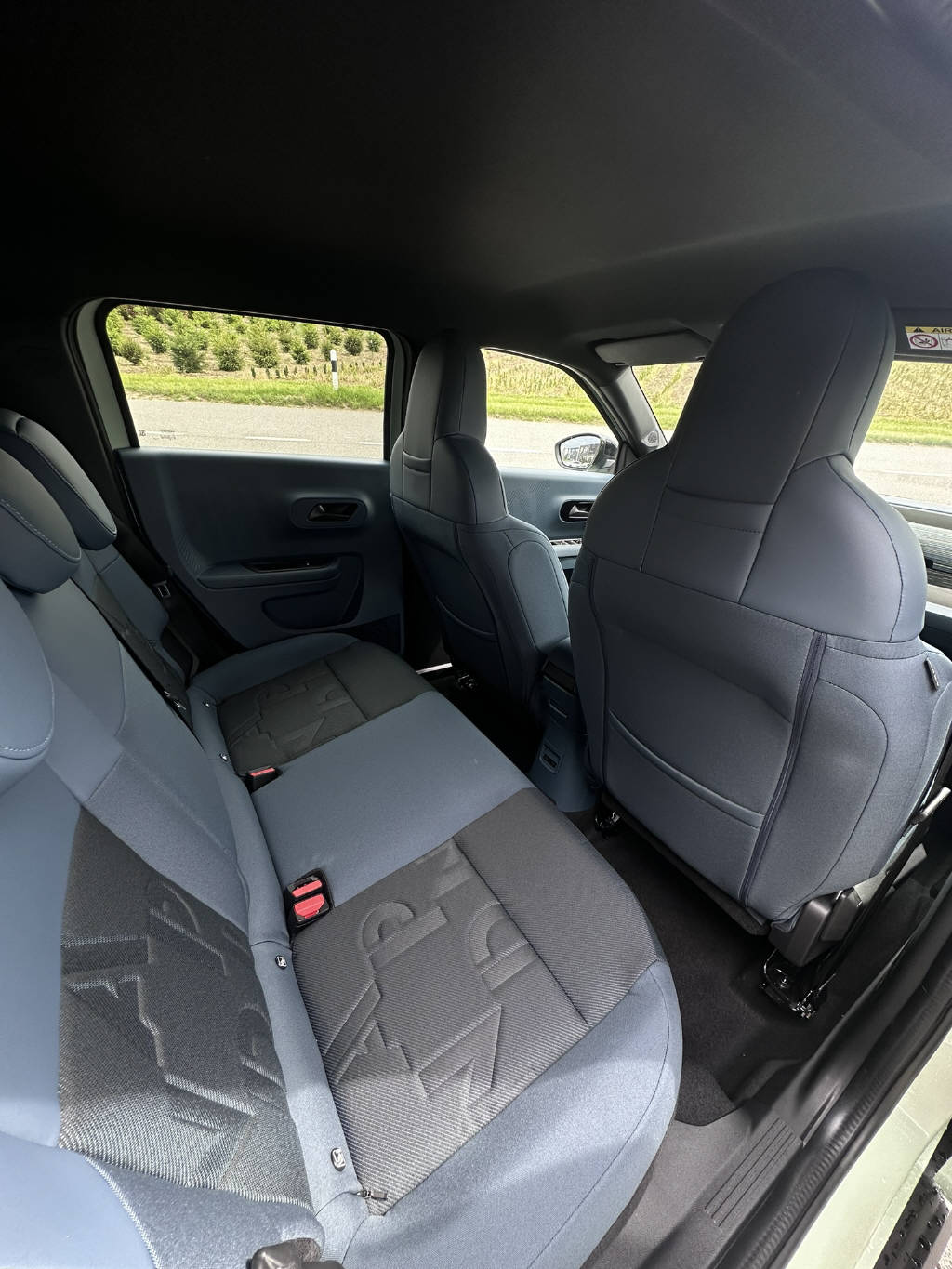 FIAT Grande Panda 1.2 Hybrid Icon-image-8