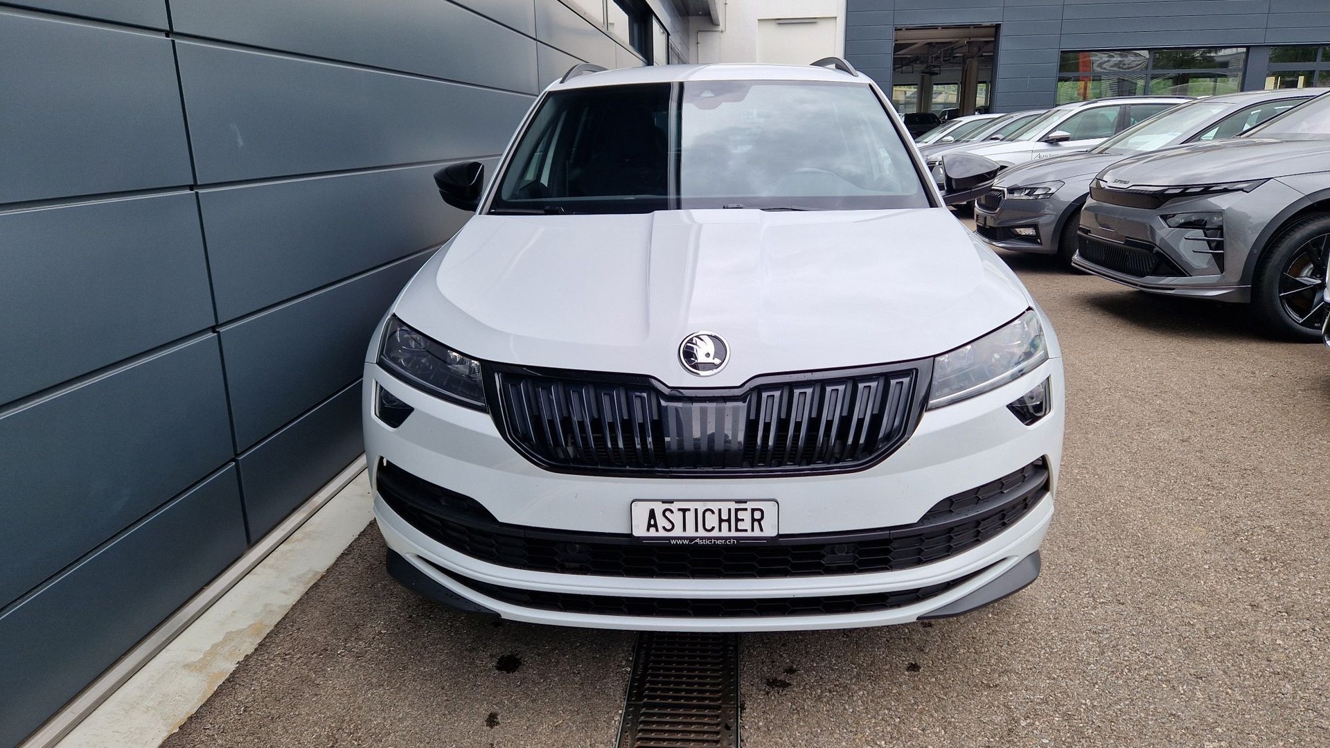 SKODA Karoq 2.0 TSI SportLine 4x4 DSG-showroom-element-1