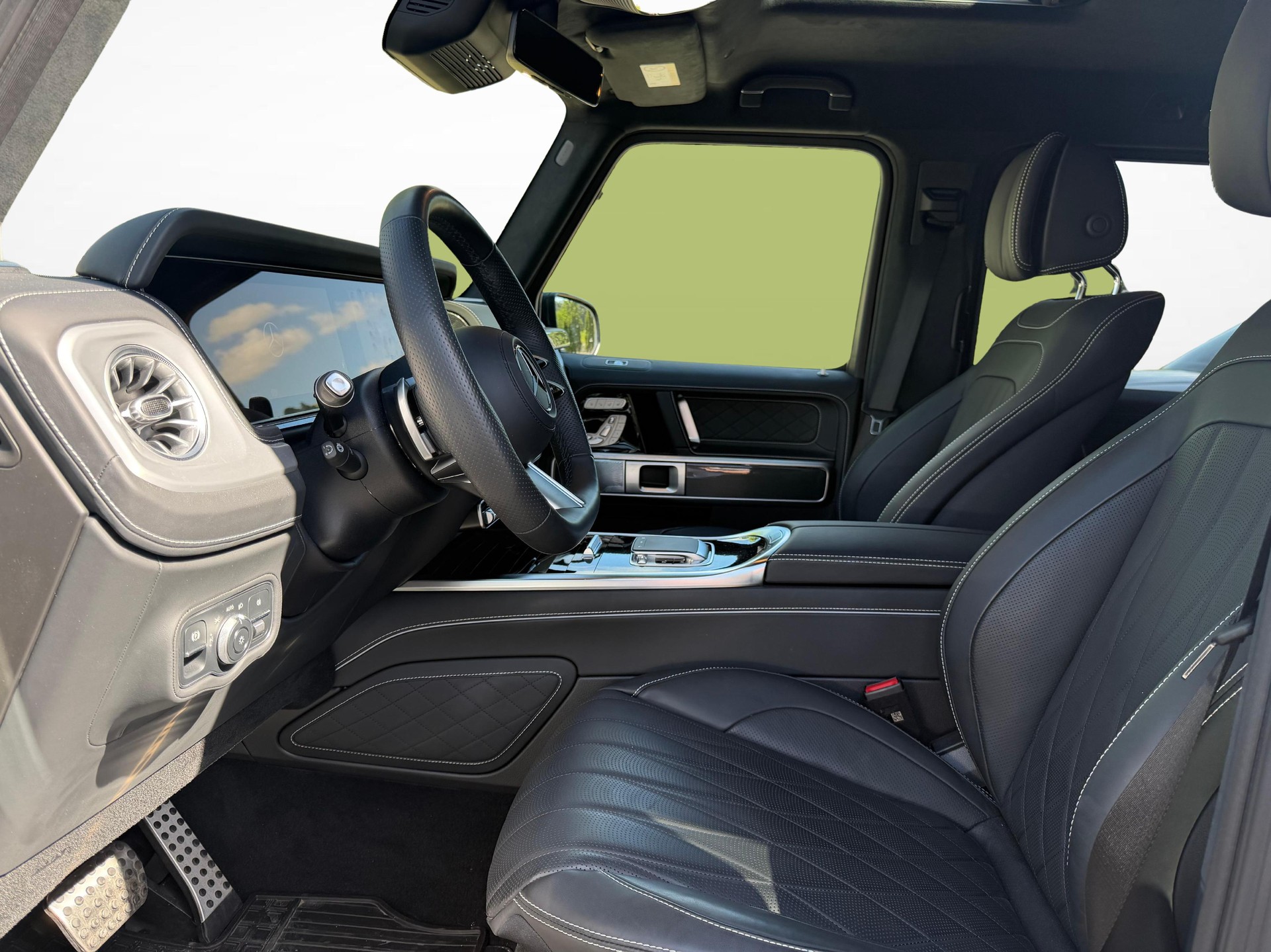 MERCEDES-BENZ G 450 d AMG Line Manufaktur-showroom-element-1