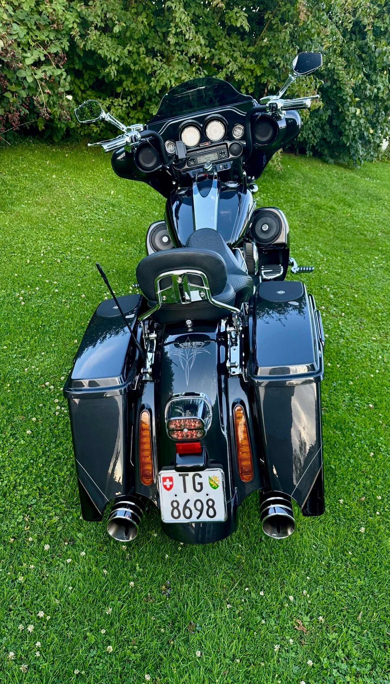 HARLEY-DAVIDSON Street Glide FLHXSE3 CVO-image-2