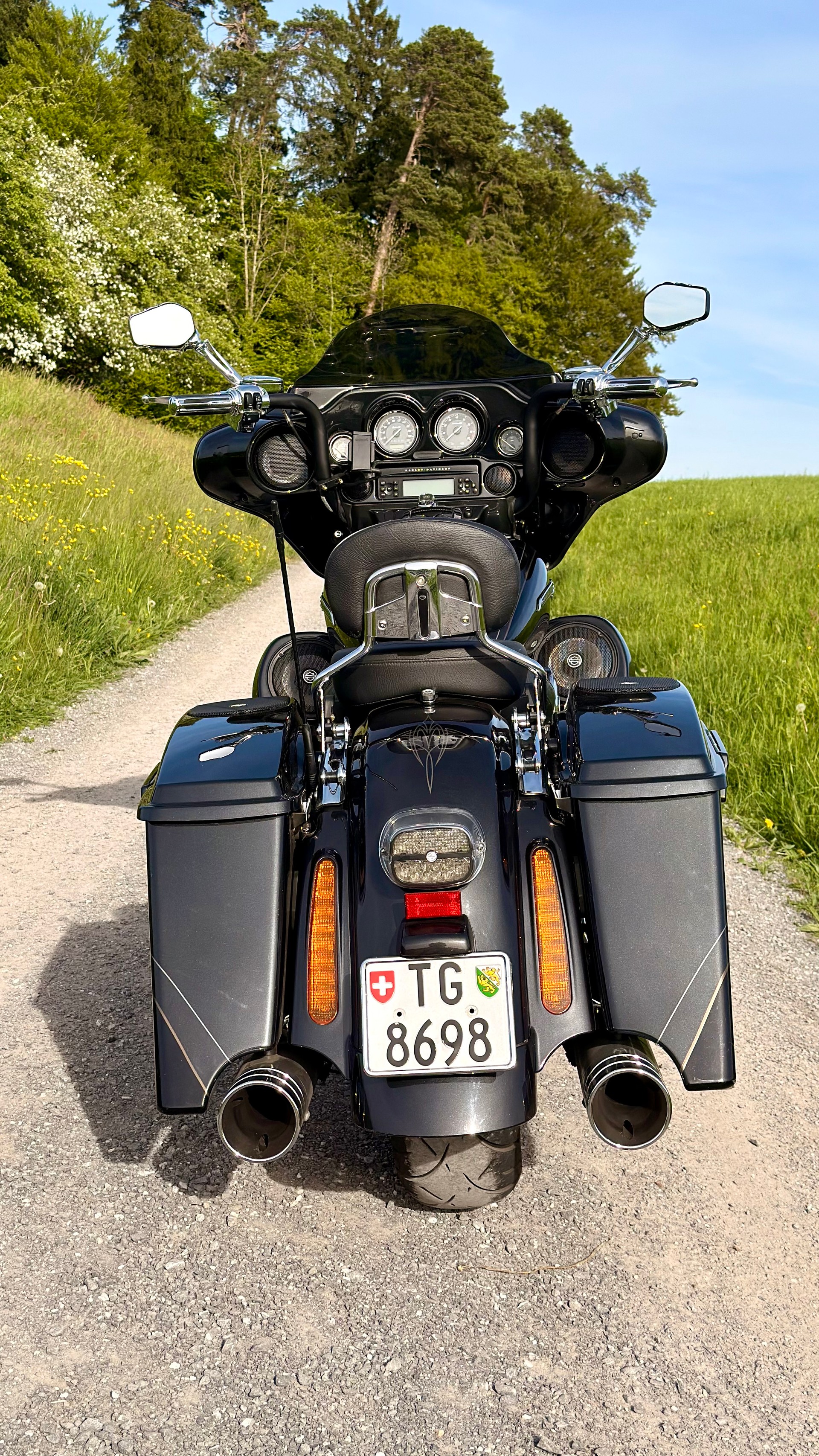 HARLEY-DAVIDSON Street Glide FLHXSE3 CVO-image-3