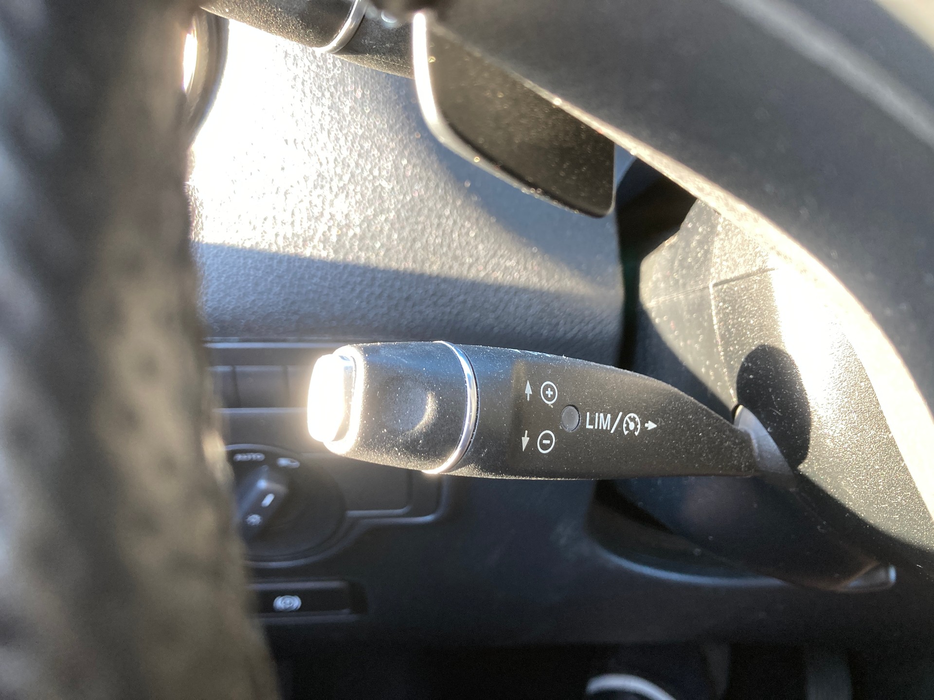 MERCEDES-BENZ Vito 119 CDI Extralang Select Tourer 4M 9G-Tronic mit Anhängerkupplung-image-14