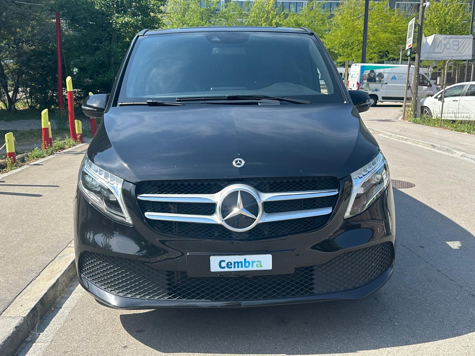 MERCEDES-BENZ V 300 d extralang Avantgarde 4Matic 9G-Tronic-showroom-element-1