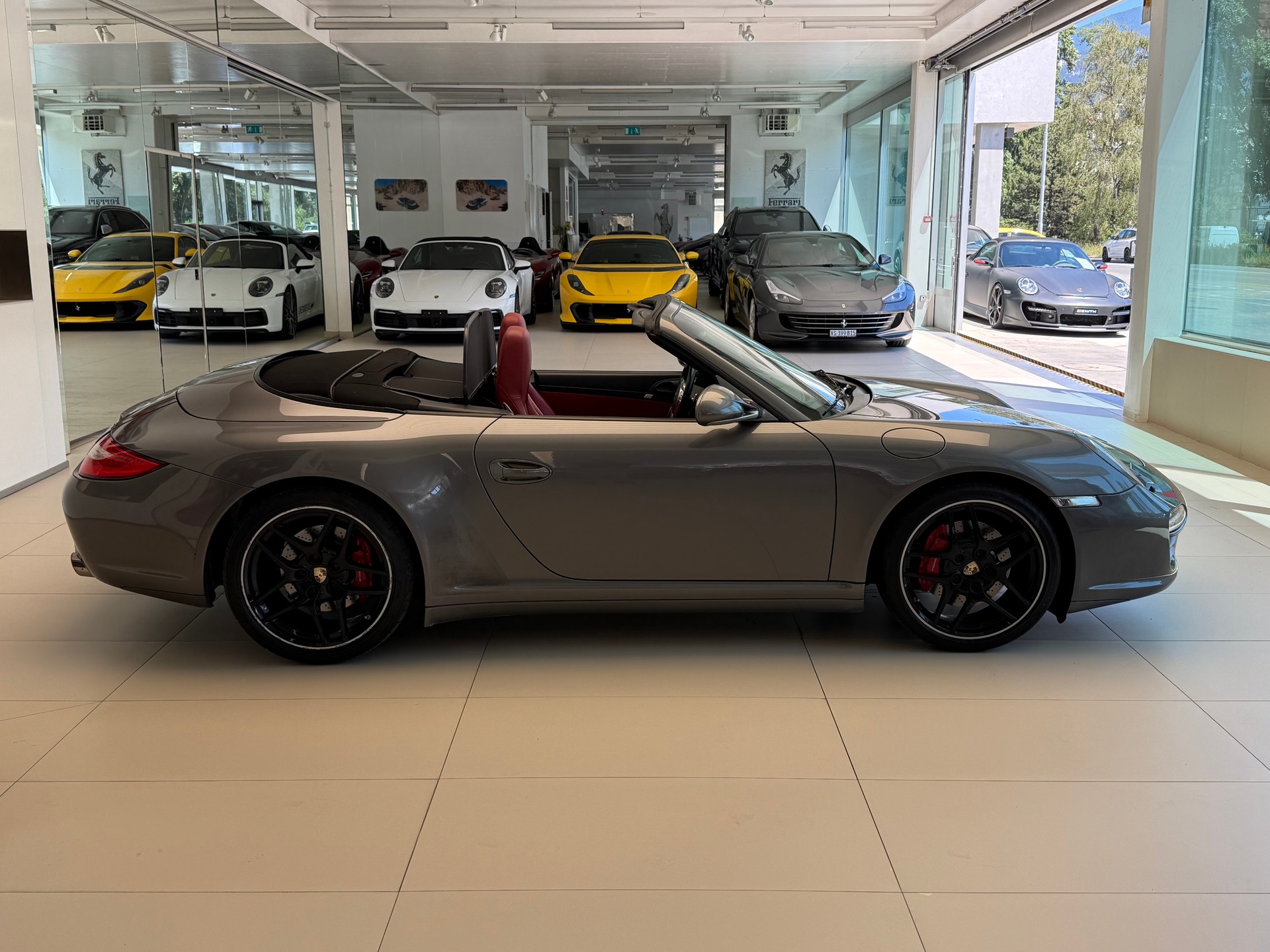 PORSCHE 911 Cabrio Carrera 4S PDK-image-3