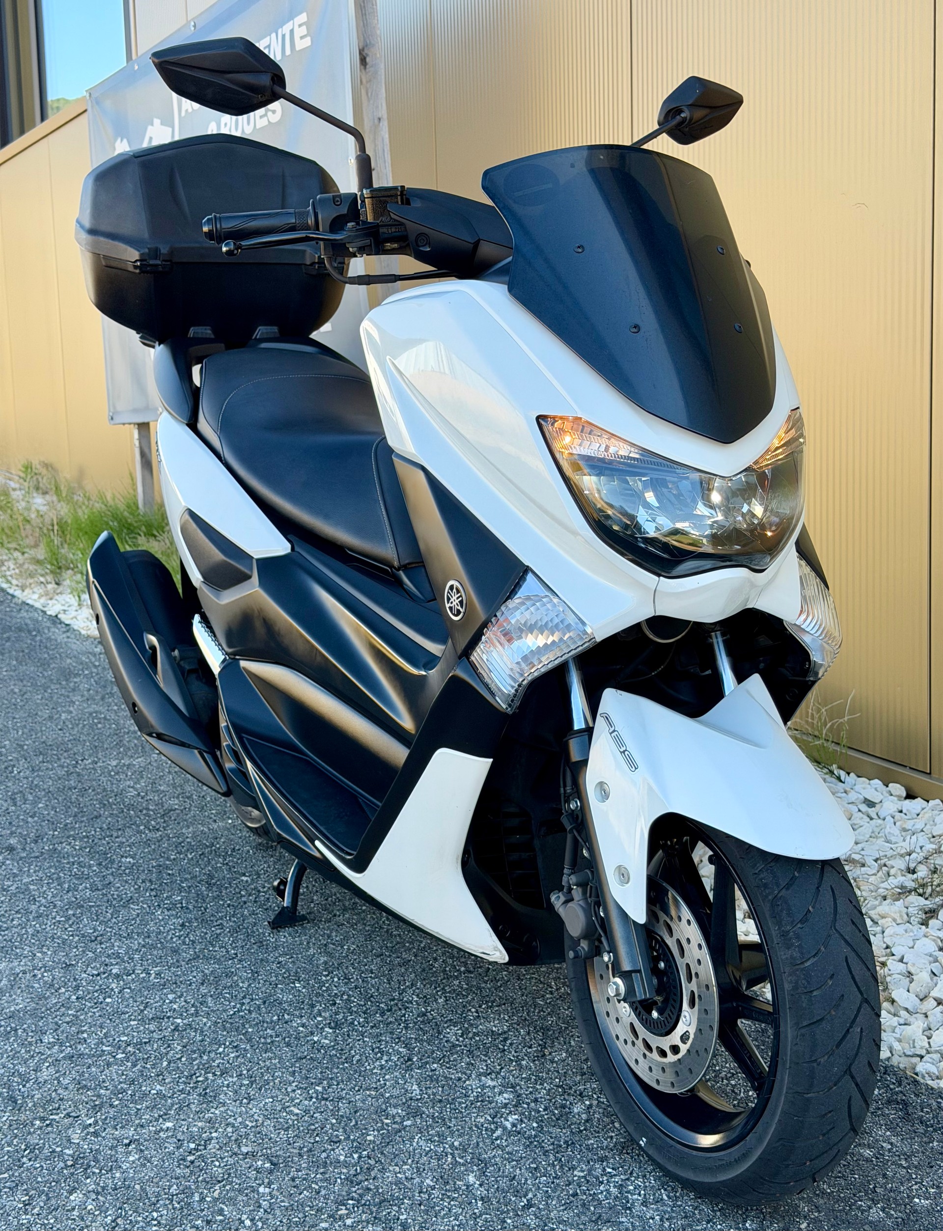 YAMAHA N-Max GPD 125A ABS-image-0