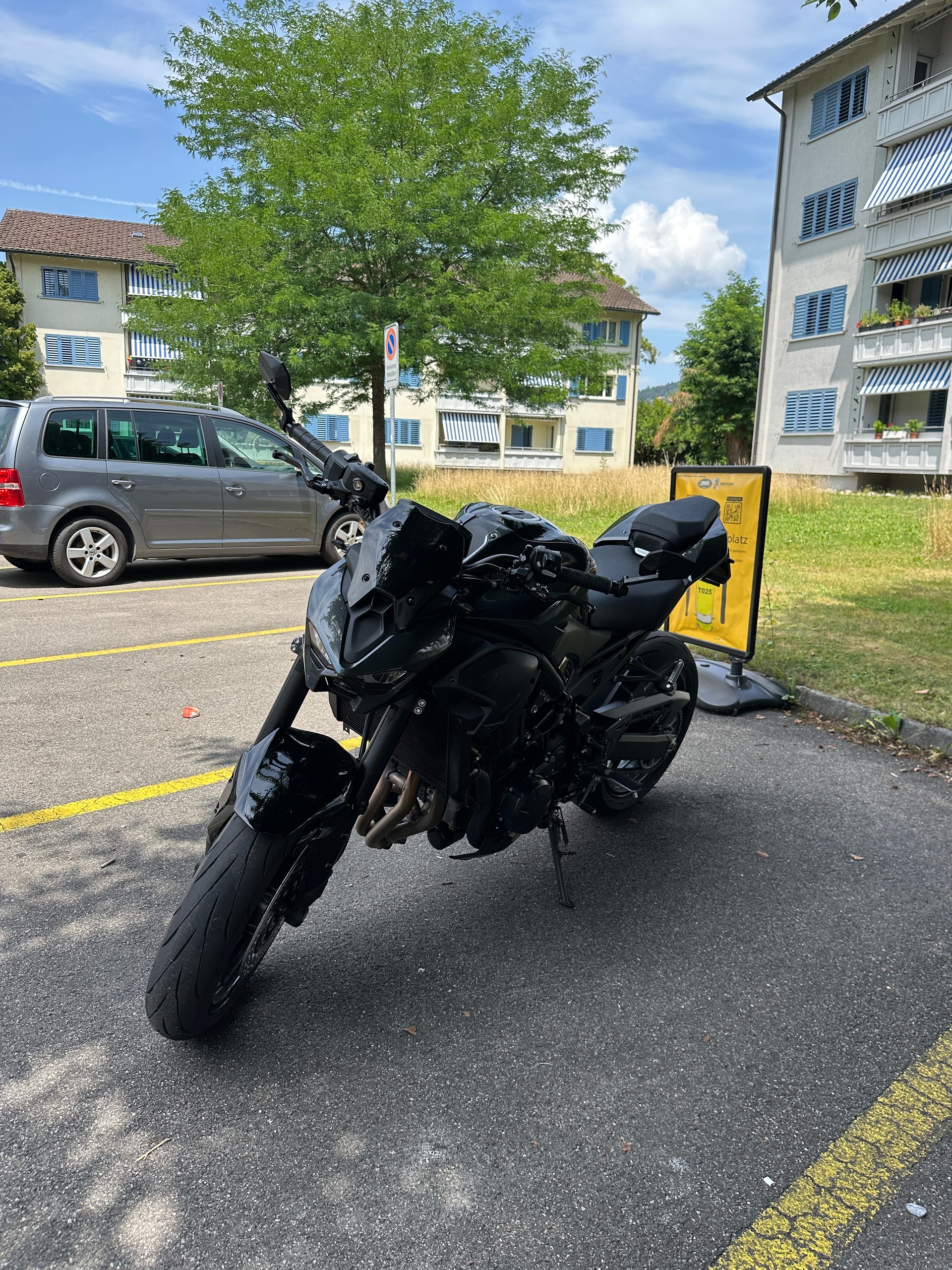 KAWASAKI Z 900-image-0