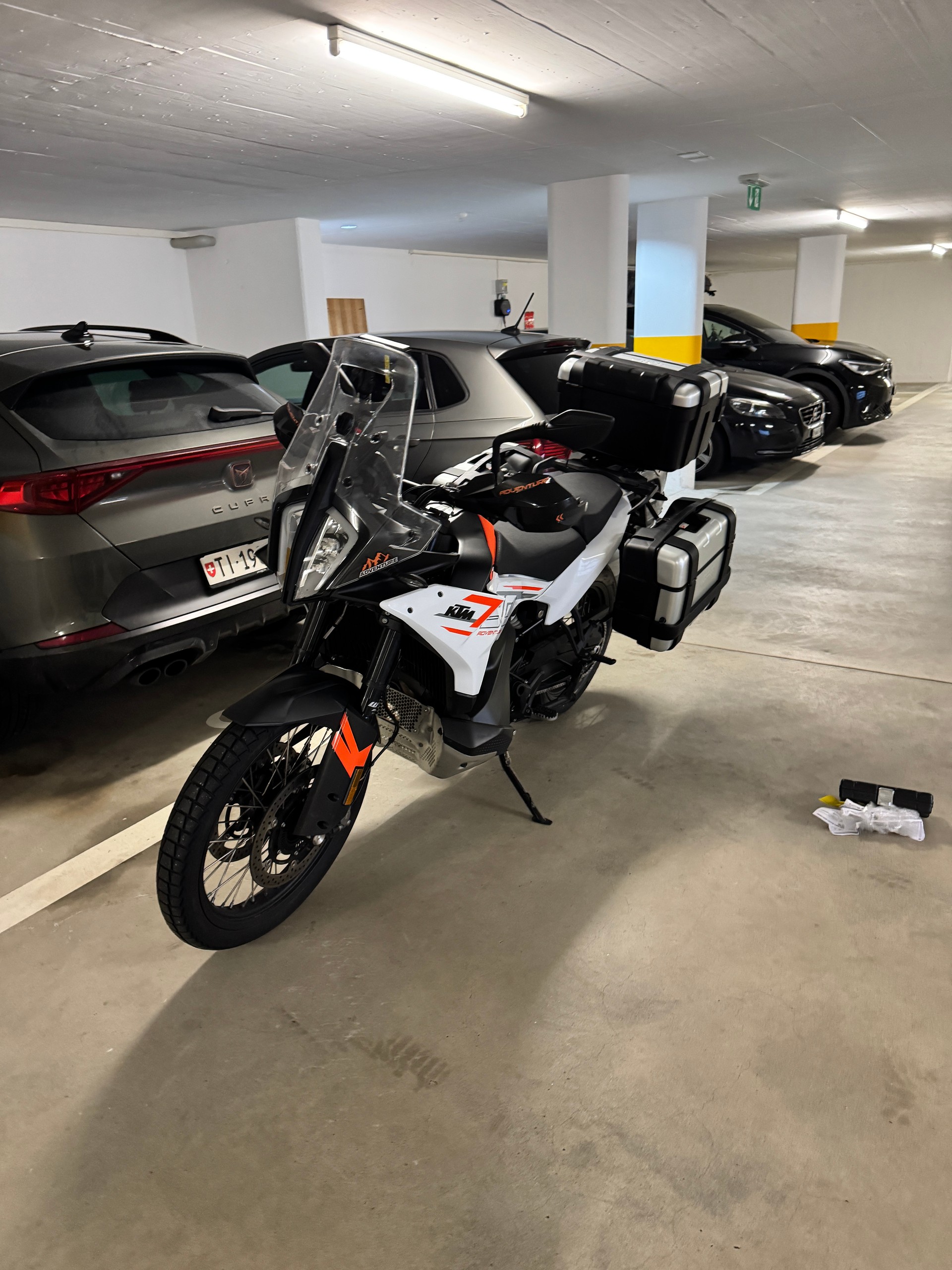 KTM 790 Adventure-image-1