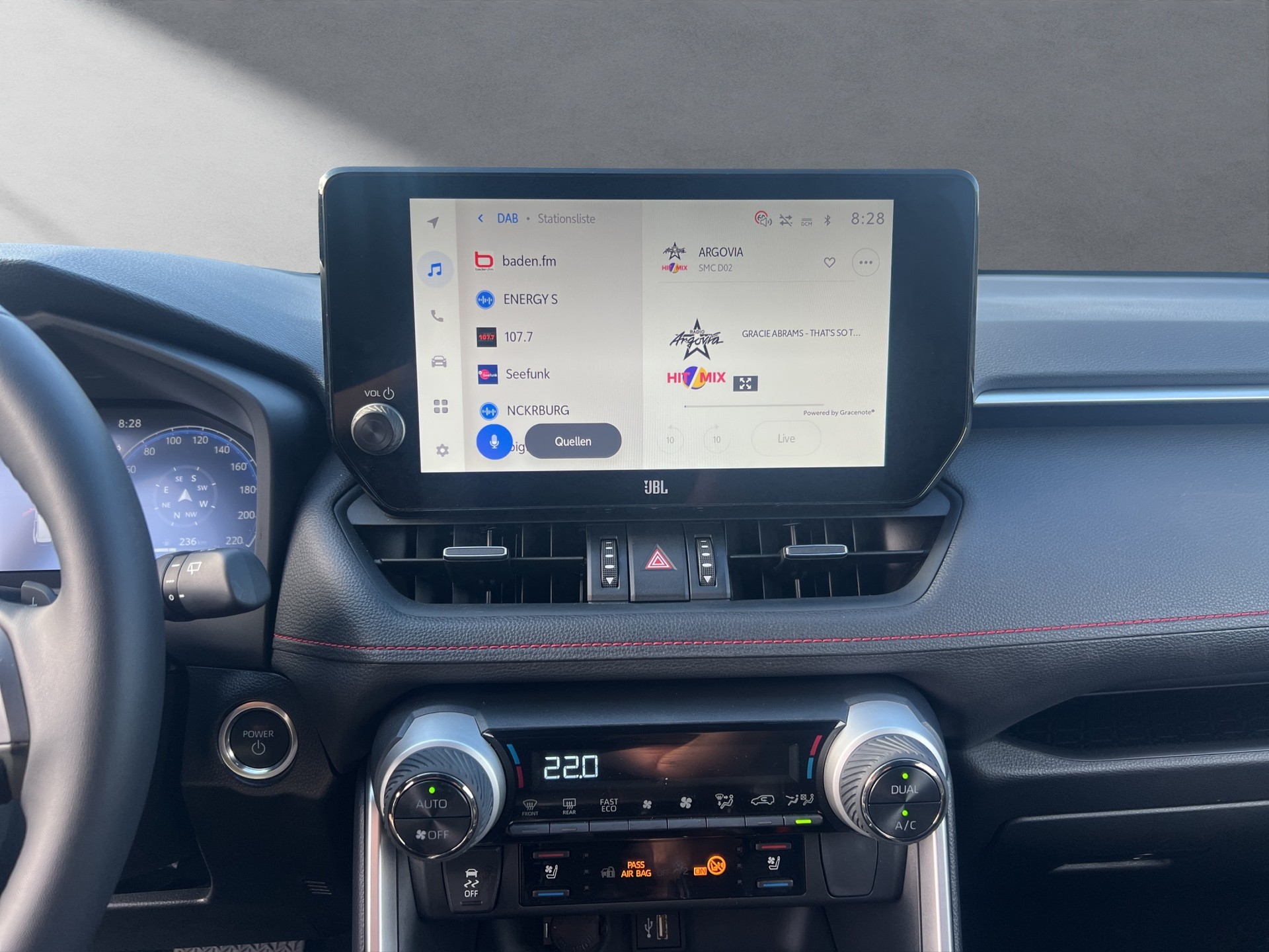 TOYOTA RAV4 2.5 Plug-In-Hybrid Platinum-image-5