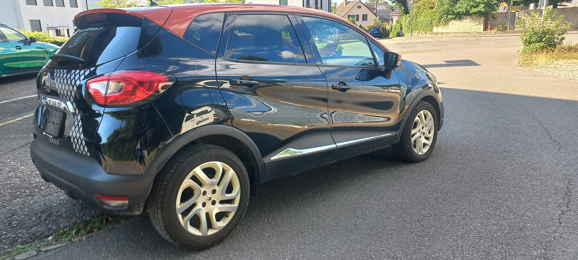 RENAULT Captur 1.2 T 16V Dynamique EDC-image-6