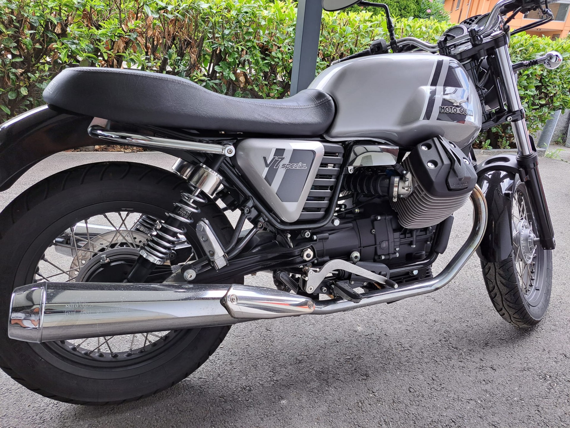 MOTO GUZZI Special-image-1