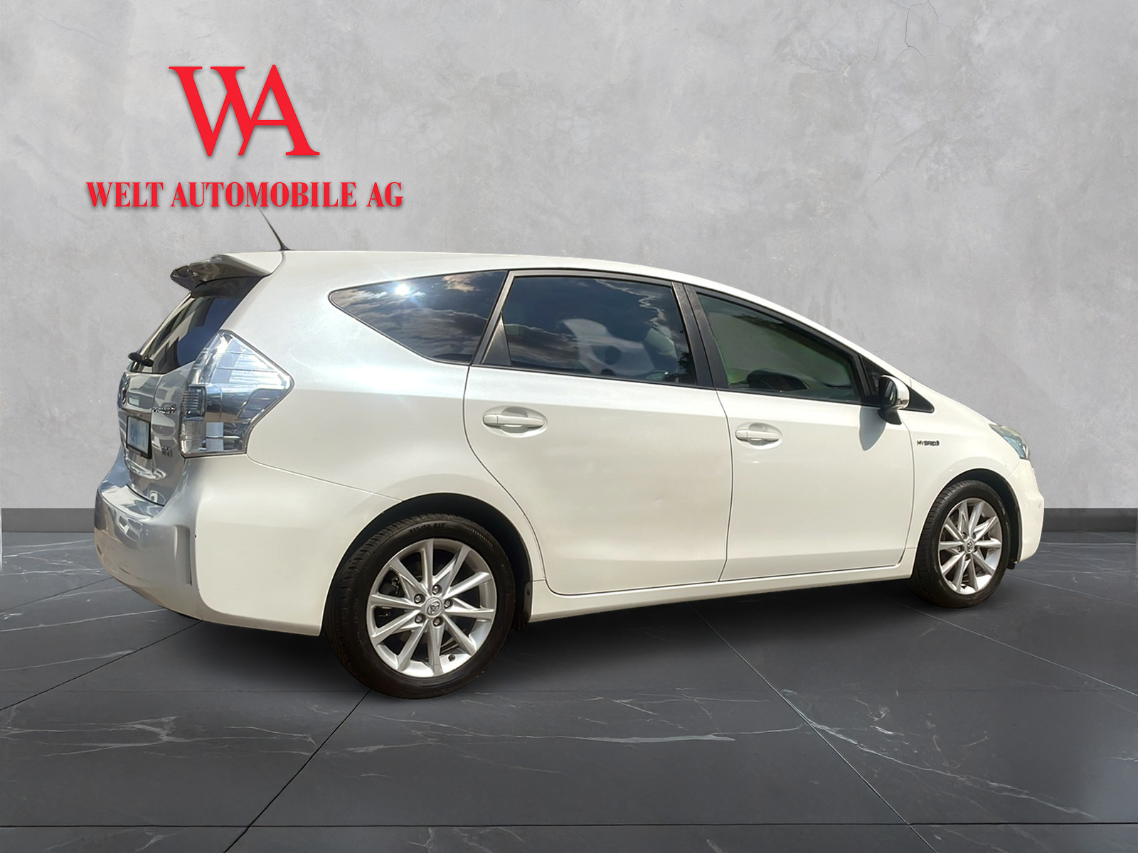 TOYOTA Prius+ 1.8 VVT-i HSD Sol-image-4