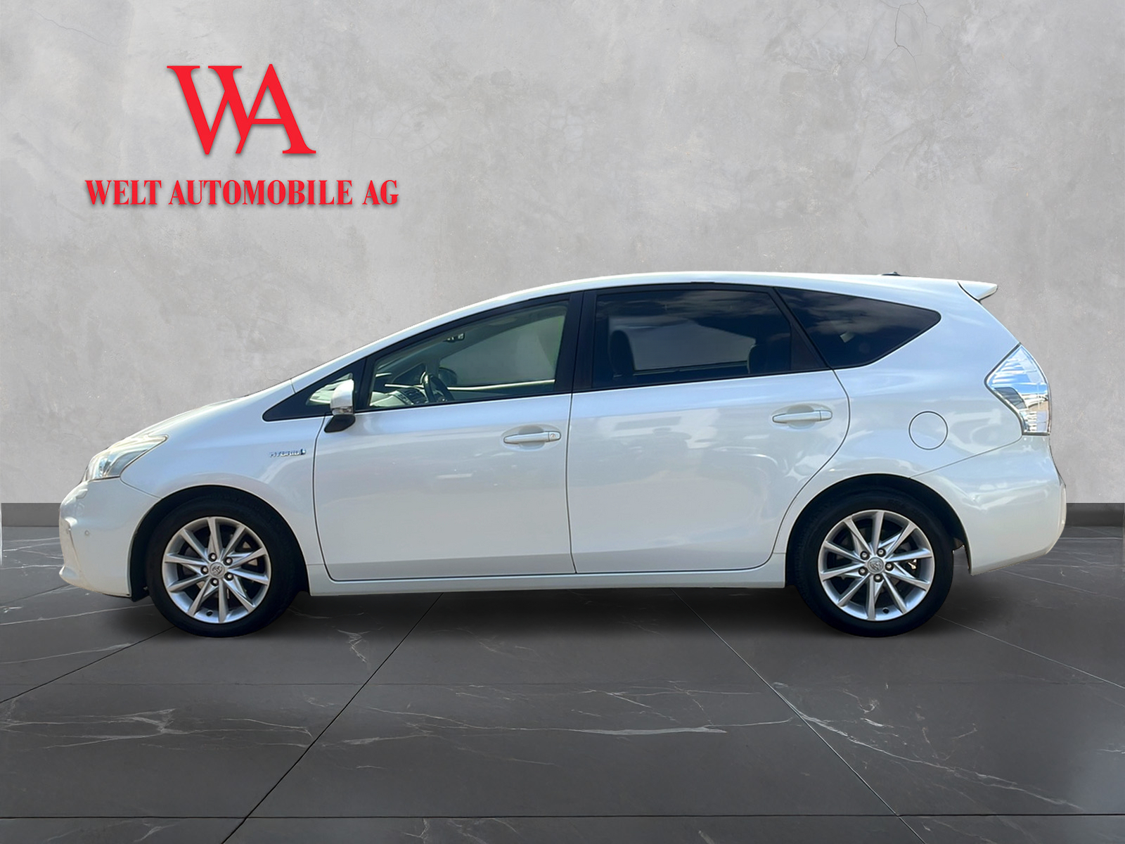 TOYOTA Prius+ 1.8 VVT-i HSD Sol-showroom-element-1