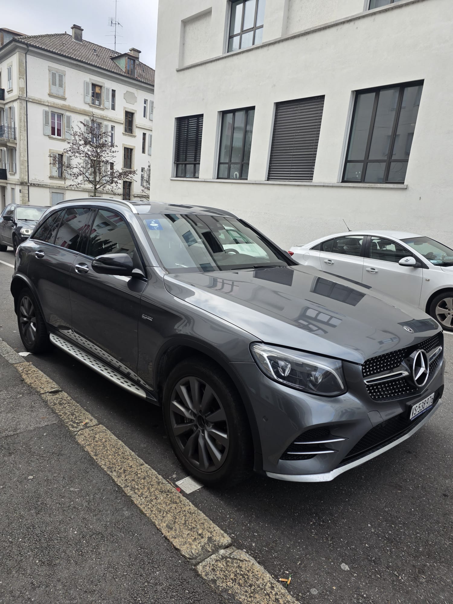 MERCEDES-BENZ GLC 43 AMG 4m
